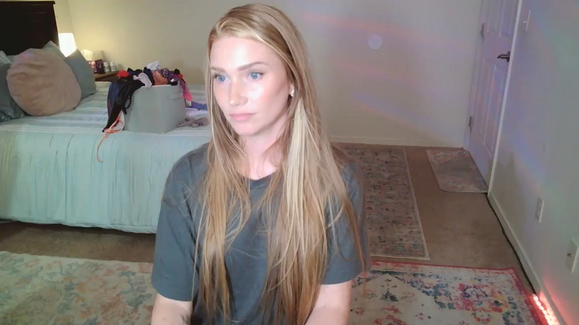 Gallery image thumbnail from Freckld_Cutie's myfreecams stream on, 05/28/2024, 20:56 image 20 of 20