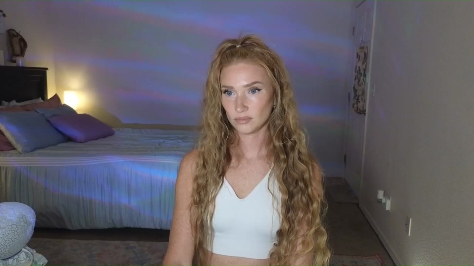 Gallery image thumbnail from Freckld_Cutie's myfreecams stream on, 07/11/2024, 19:01 image 4 of 20