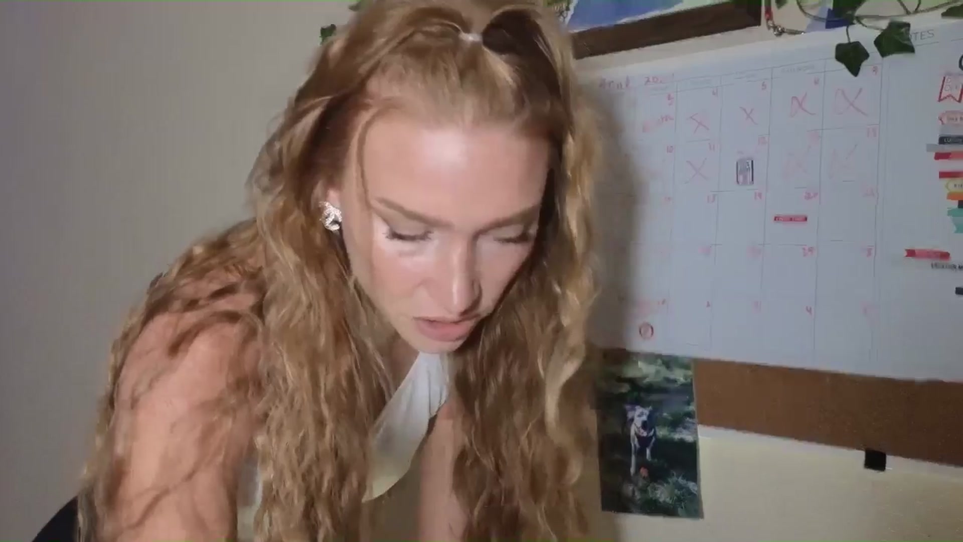 Gallery image thumbnail from Freckld_Cutie's myfreecams stream on, 07/11/2024, 19:01 image 11 of 20
