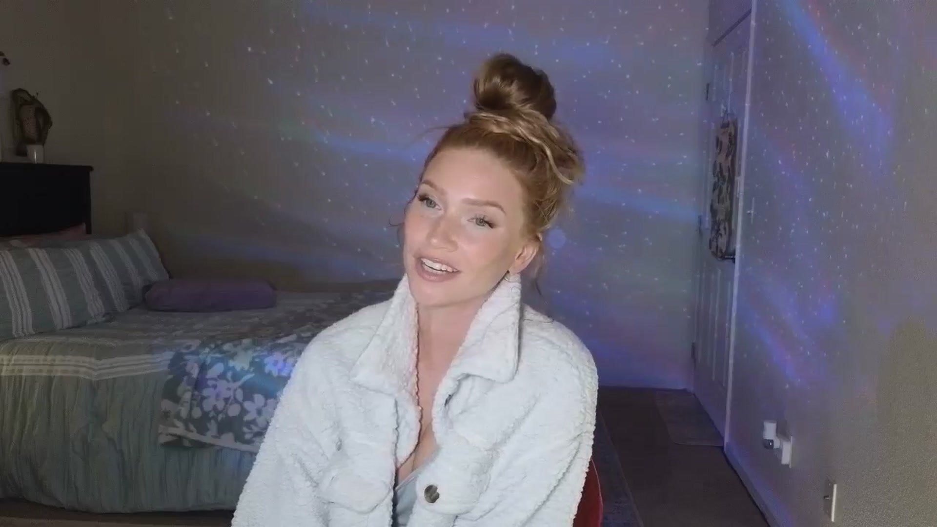 Gallery image thumbnail from Freckld_Cutie's myfreecams stream on, 07/12/2024, 18:20 image 14 of 20
