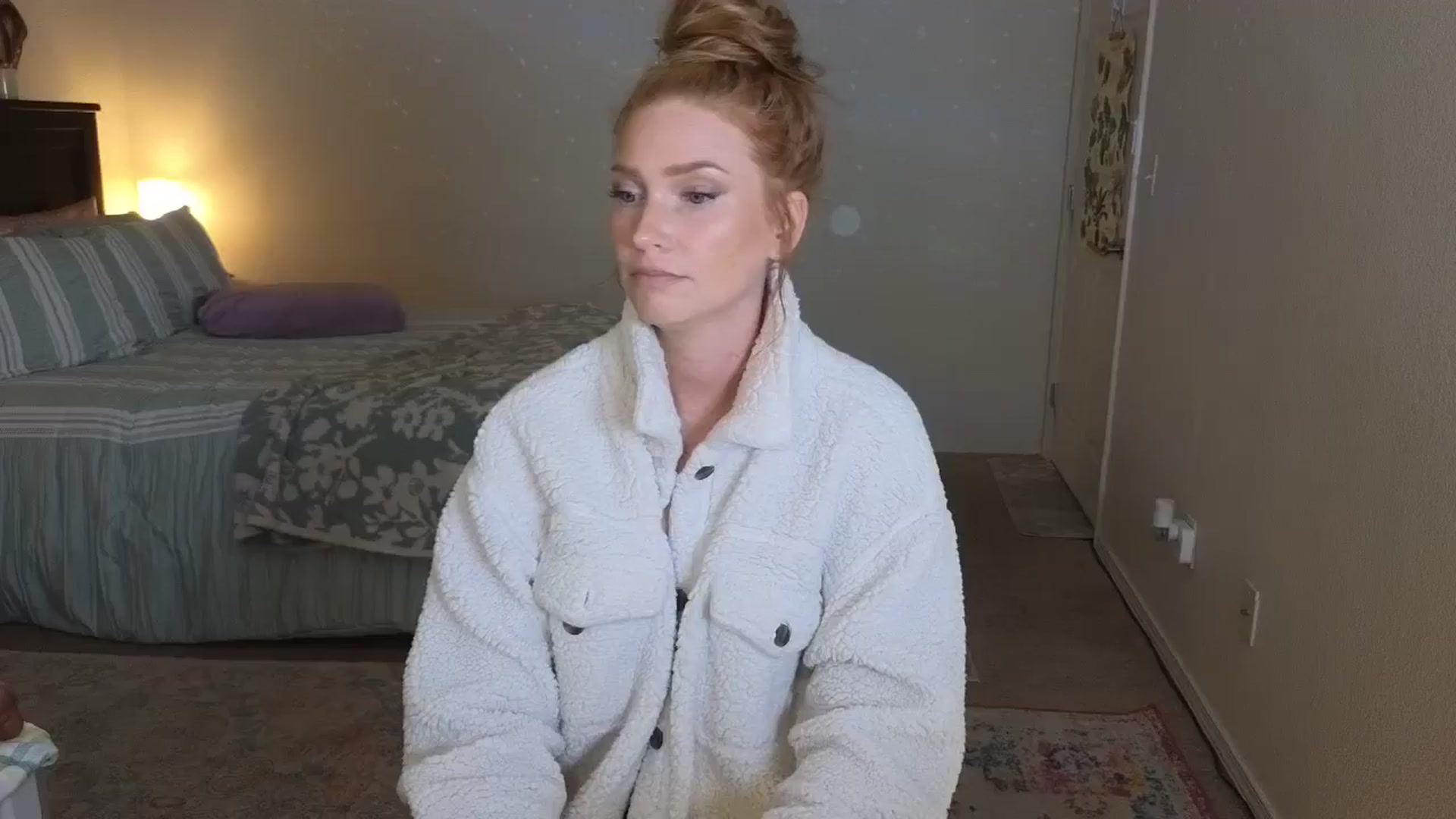 Gallery image thumbnail from Freckld_Cutie's myfreecams stream on, 07/12/2024, 19:18 image 3 of 20