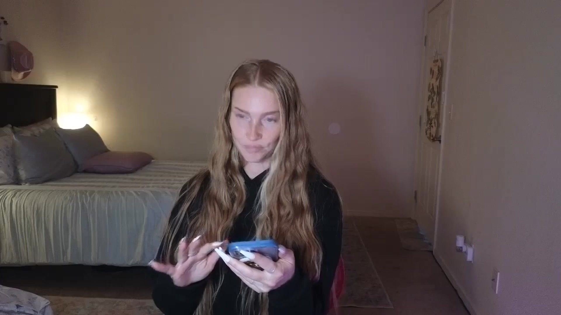 Gallery image thumbnail from Freckld_Cutie's myfreecams stream on, 07/15/2024, 18:26 image 20 of 20