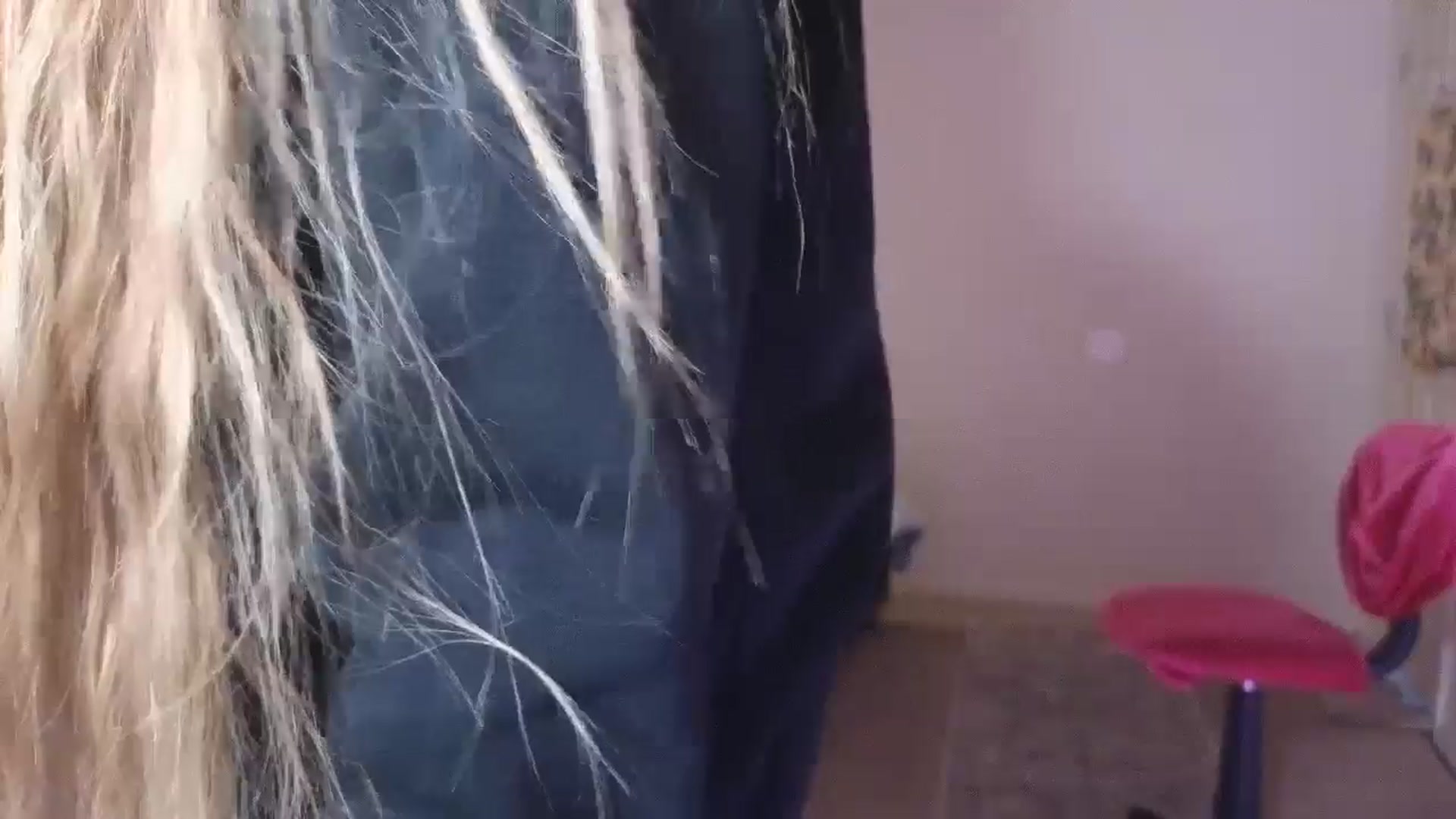 Gallery image thumbnail from Freckld_Cutie's myfreecams stream on, 07/15/2024, 18:26 image 14 of 20