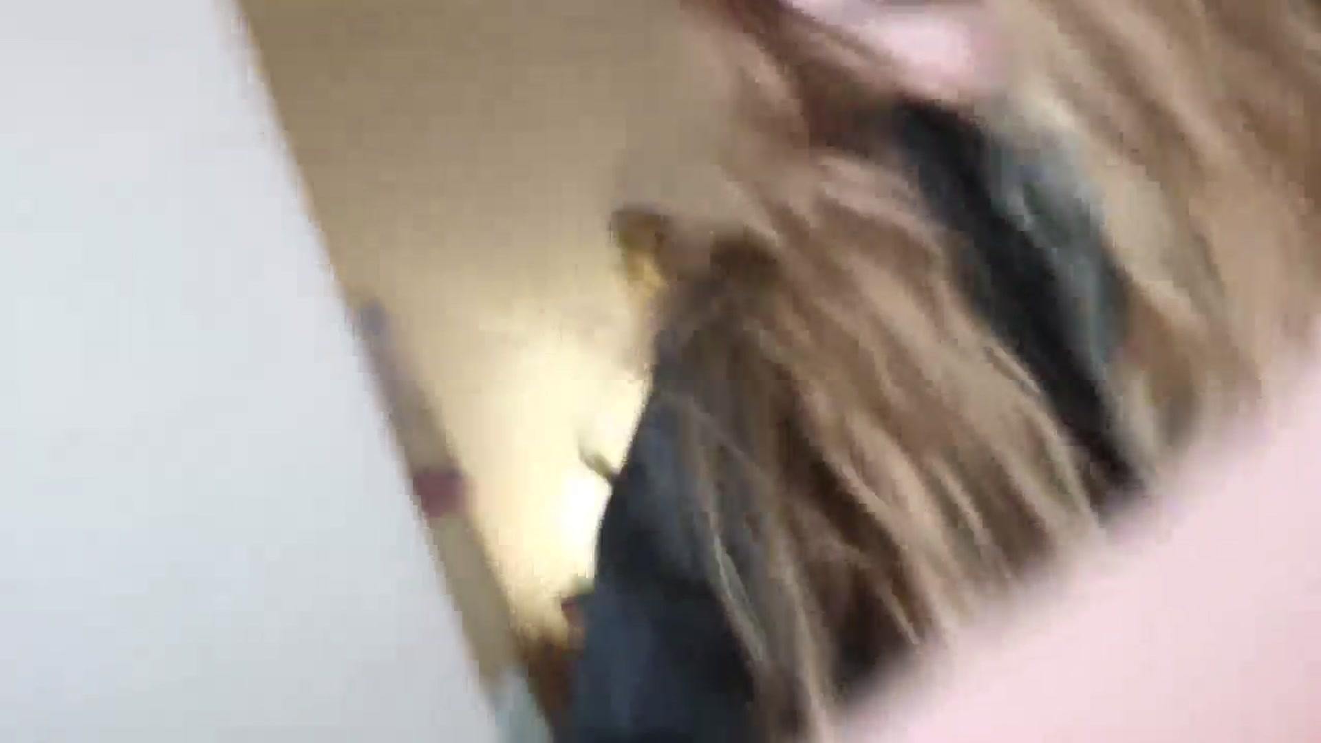 Gallery image thumbnail from Freckld_Cutie's myfreecams stream on, 07/15/2024, 21:38 image 18 of 20