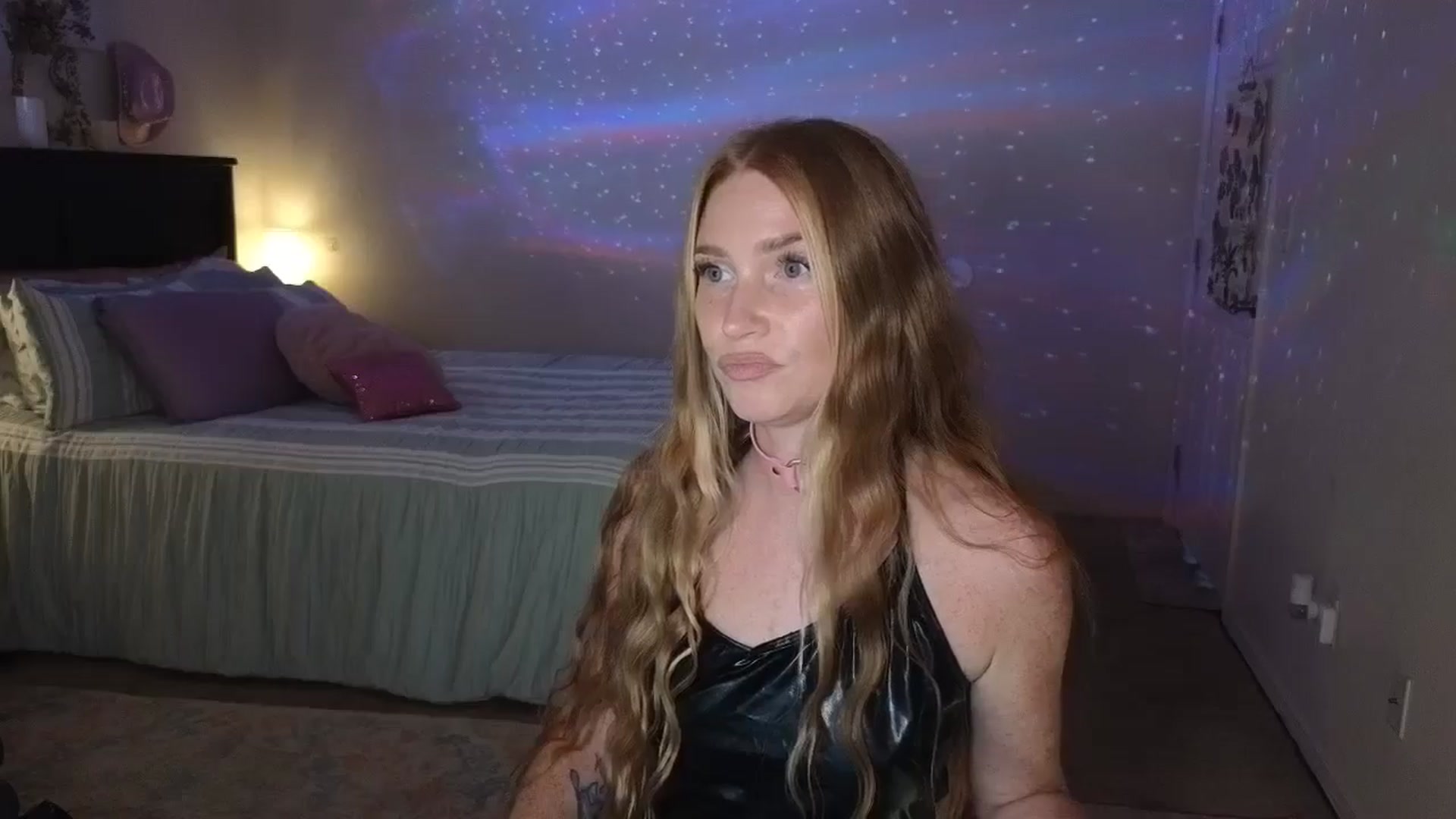 Gallery image thumbnail from Freckld_Cutie's myfreecams stream on, 07/17/2024, 19:26 image 10 of 20