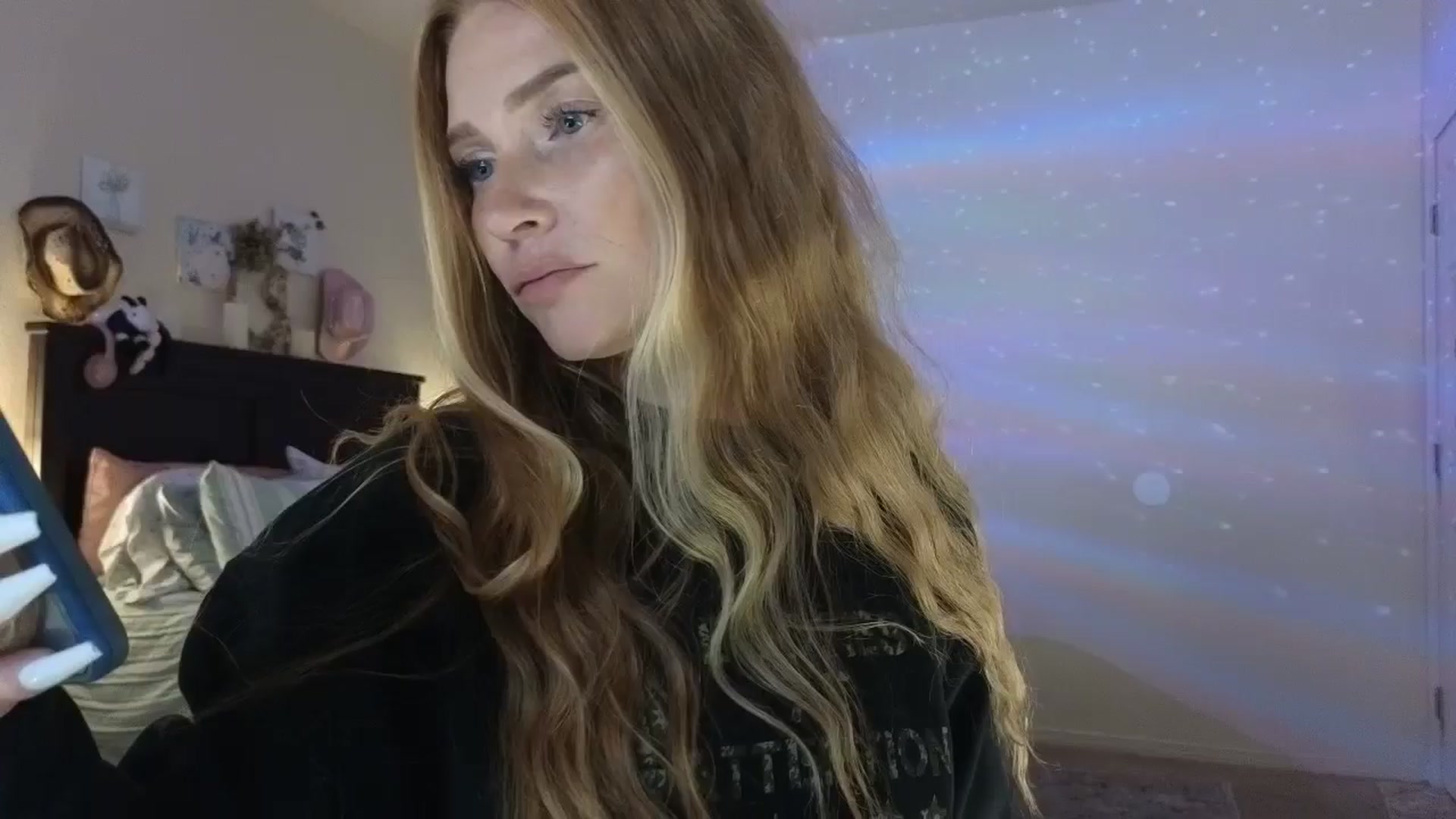 Gallery image thumbnail from Freckld_Cutie's myfreecams stream on, 07/18/2024, 21:10 image 9 of 20