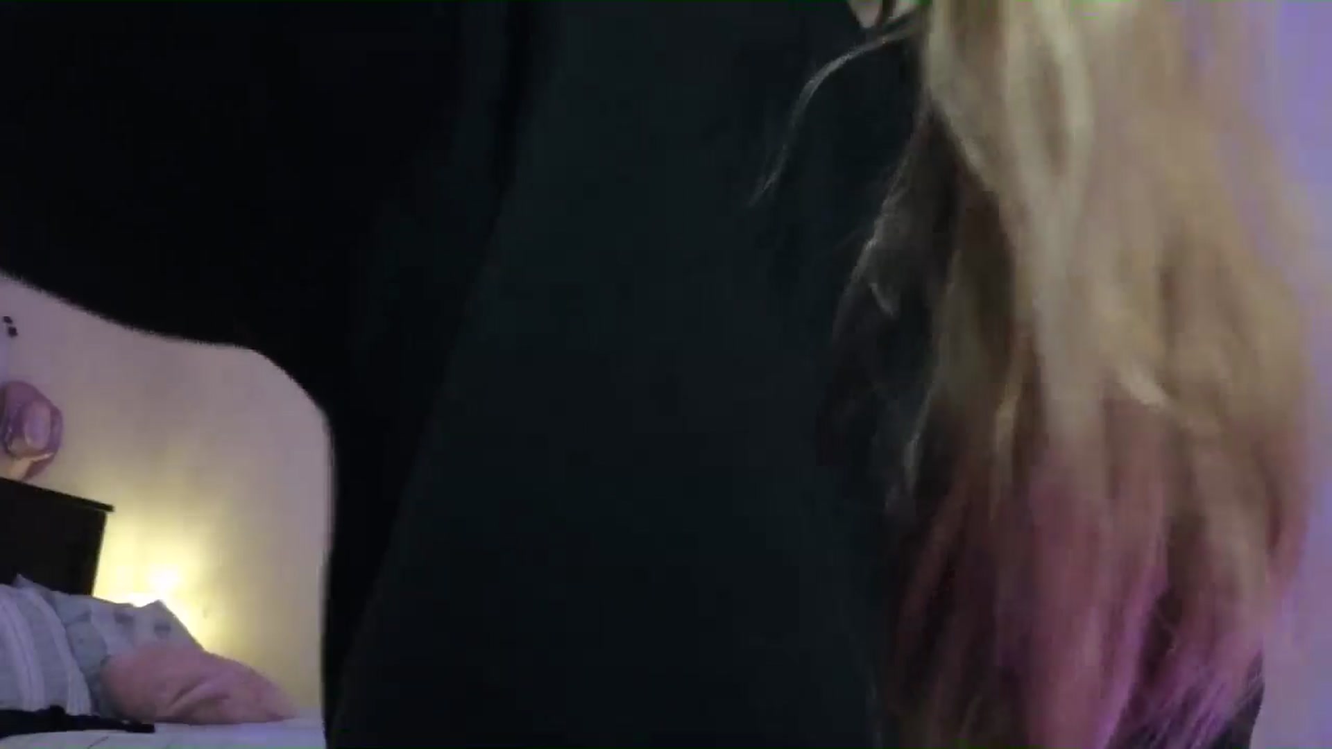 Gallery image thumbnail from Freckld_Cutie's myfreecams stream on, 07/23/2024, 22:33 image 16 of 20