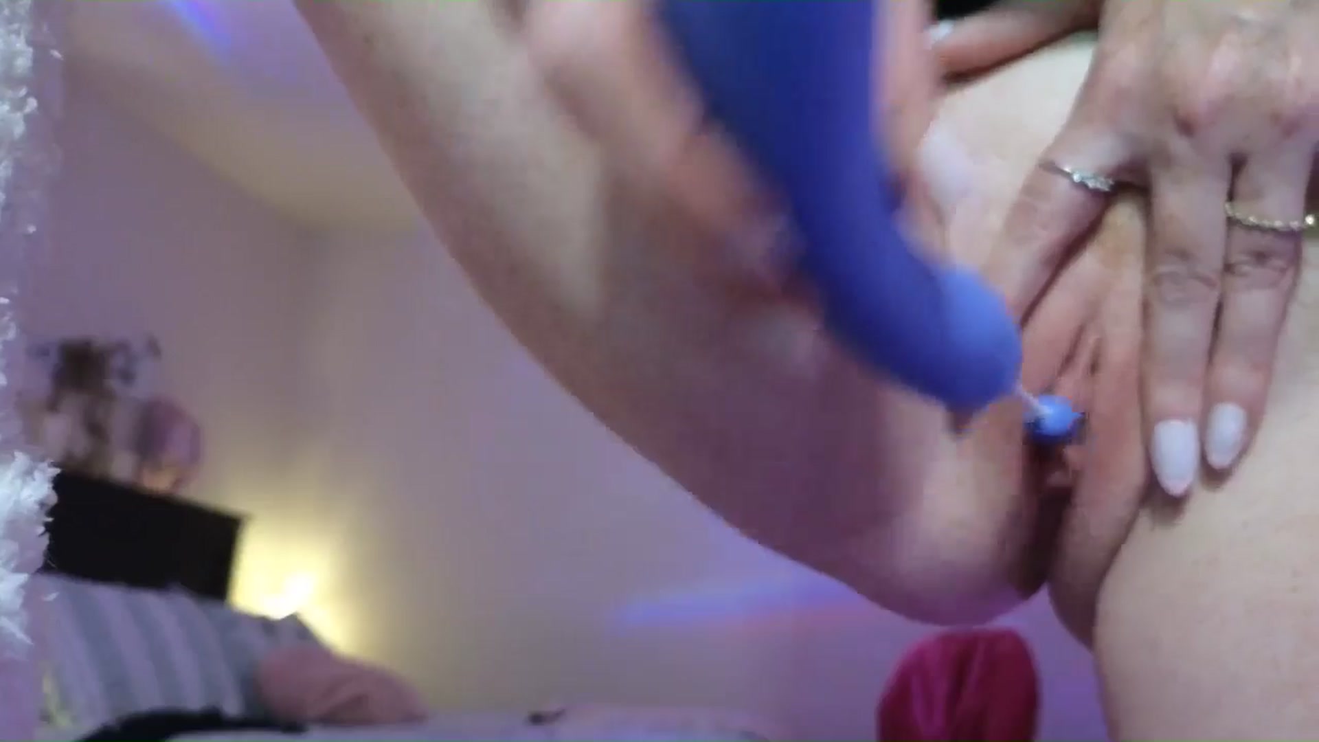 Gallery image thumbnail from Freckld_Cutie's myfreecams stream on, 07/23/2024, 22:33 image 15 of 20