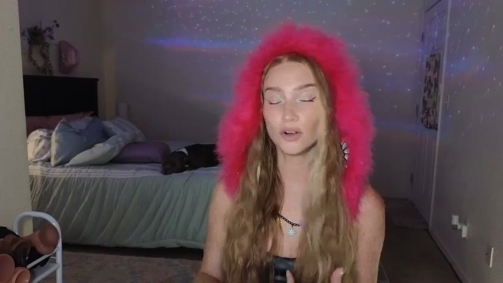 Gallery image thumbnail from Freckld_Cutie's myfreecams stream on, 08/01/2024, 16:56 image 19 of 20