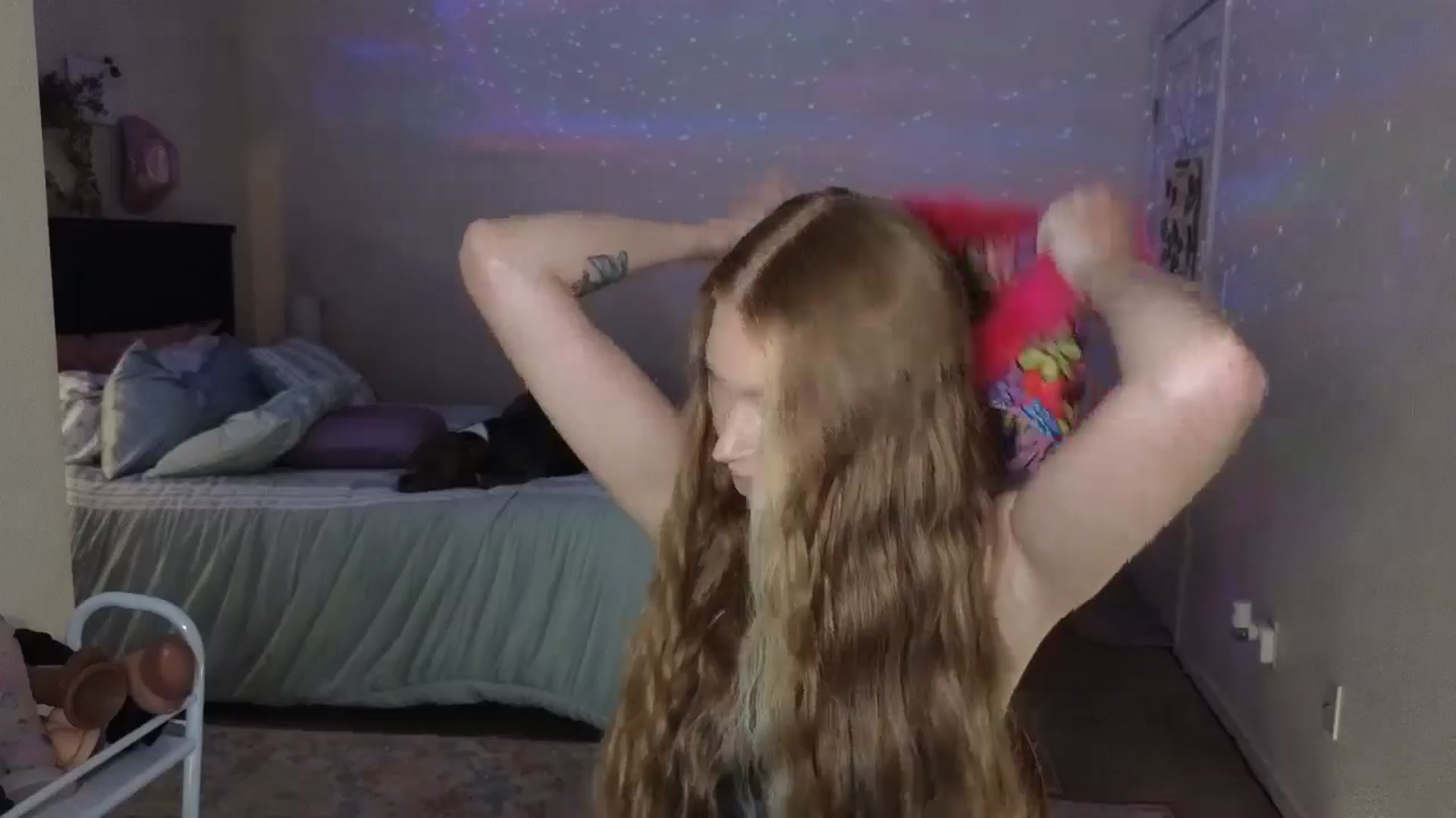 Gallery image thumbnail from Freckld_Cutie's myfreecams stream on, 08/01/2024, 16:56 image 12 of 20