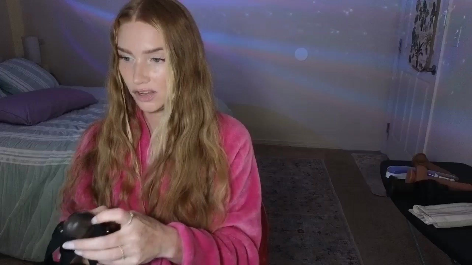 Gallery image thumbnail from Freckld_Cutie's myfreecams stream on, 08/01/2024, 19:49 image 20 of 20