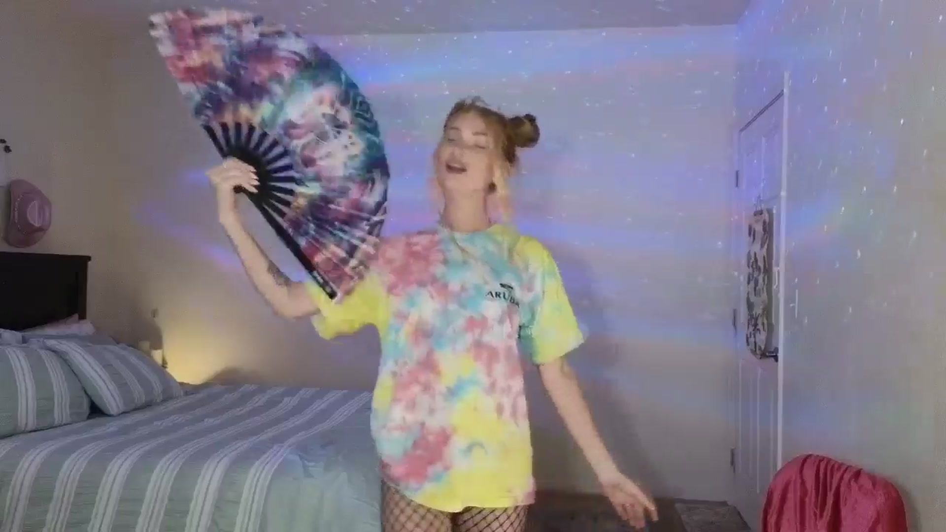 Gallery image thumbnail from Freckld_Cutie's myfreecams stream on, 08/02/2024, 16:43 image 14 of 20