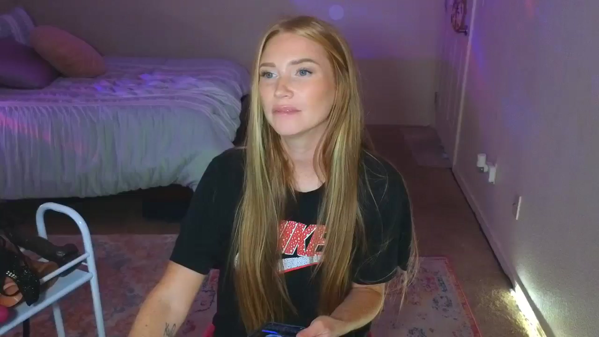 Gallery image thumbnail from Freckld_Cutie's myfreecams stream on, 08/14/2024, 18:45 image 1 of 20