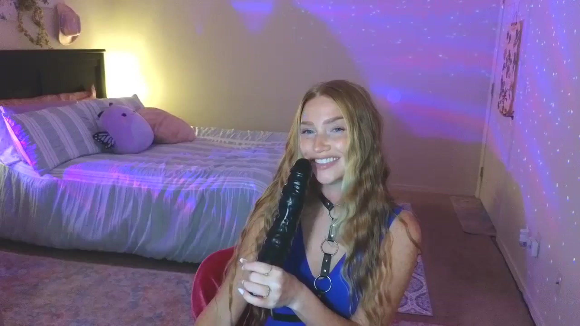 Gallery image thumbnail from Freckld_Cutie's myfreecams stream on, 08/27/2024, 19:16 image 15 of 20