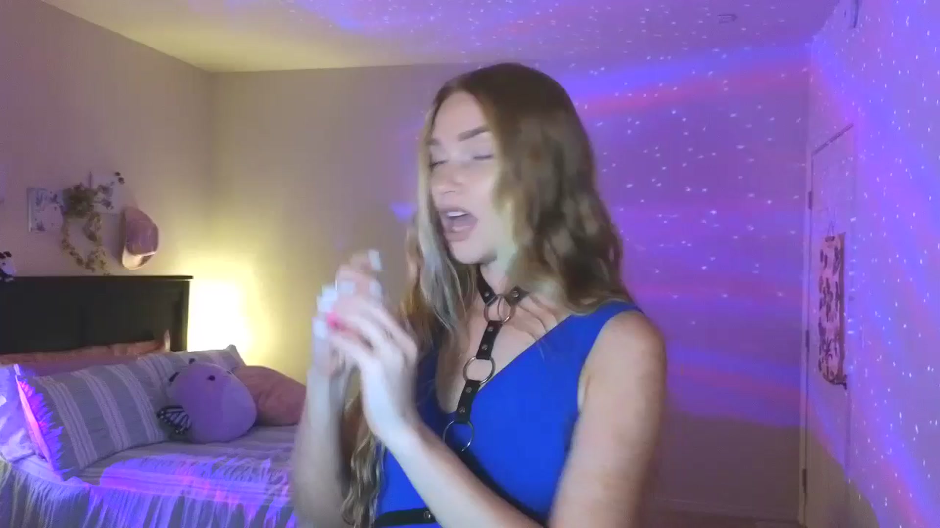 Gallery image thumbnail from Freckld_Cutie's myfreecams stream on, 08/27/2024, 19:16 image 2 of 20