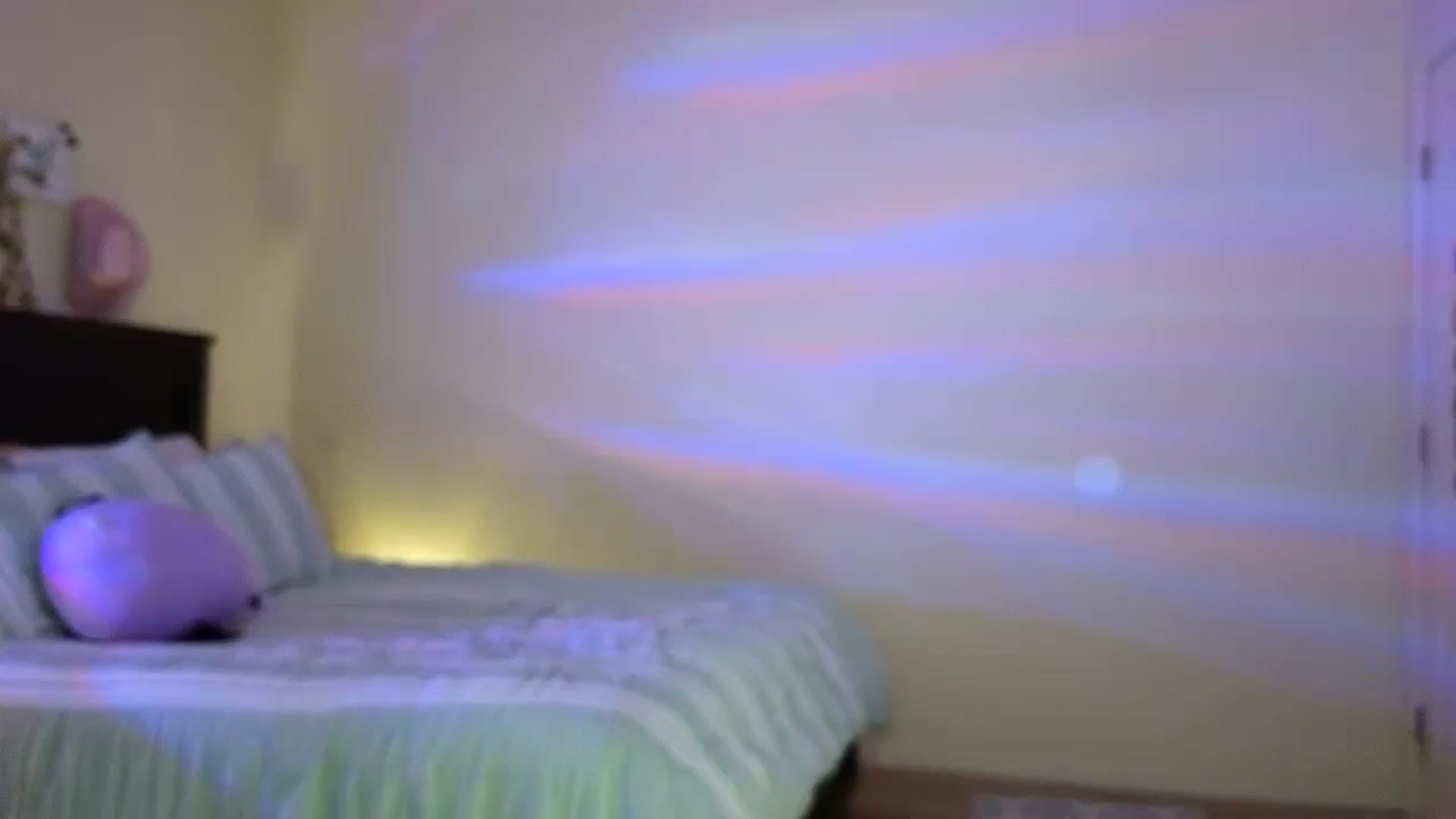 Gallery image thumbnail from Freckld_Cutie's myfreecams stream on, 09/26/2024, 17:21 image 3 of 20
