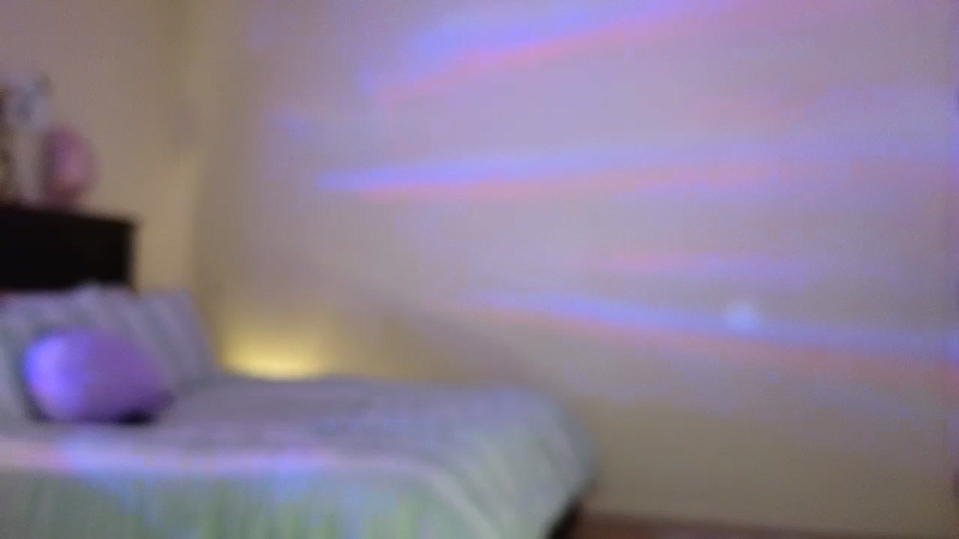 Gallery image thumbnail from Freckld_Cutie's myfreecams stream on, 09/26/2024, 17:21 image 7 of 20