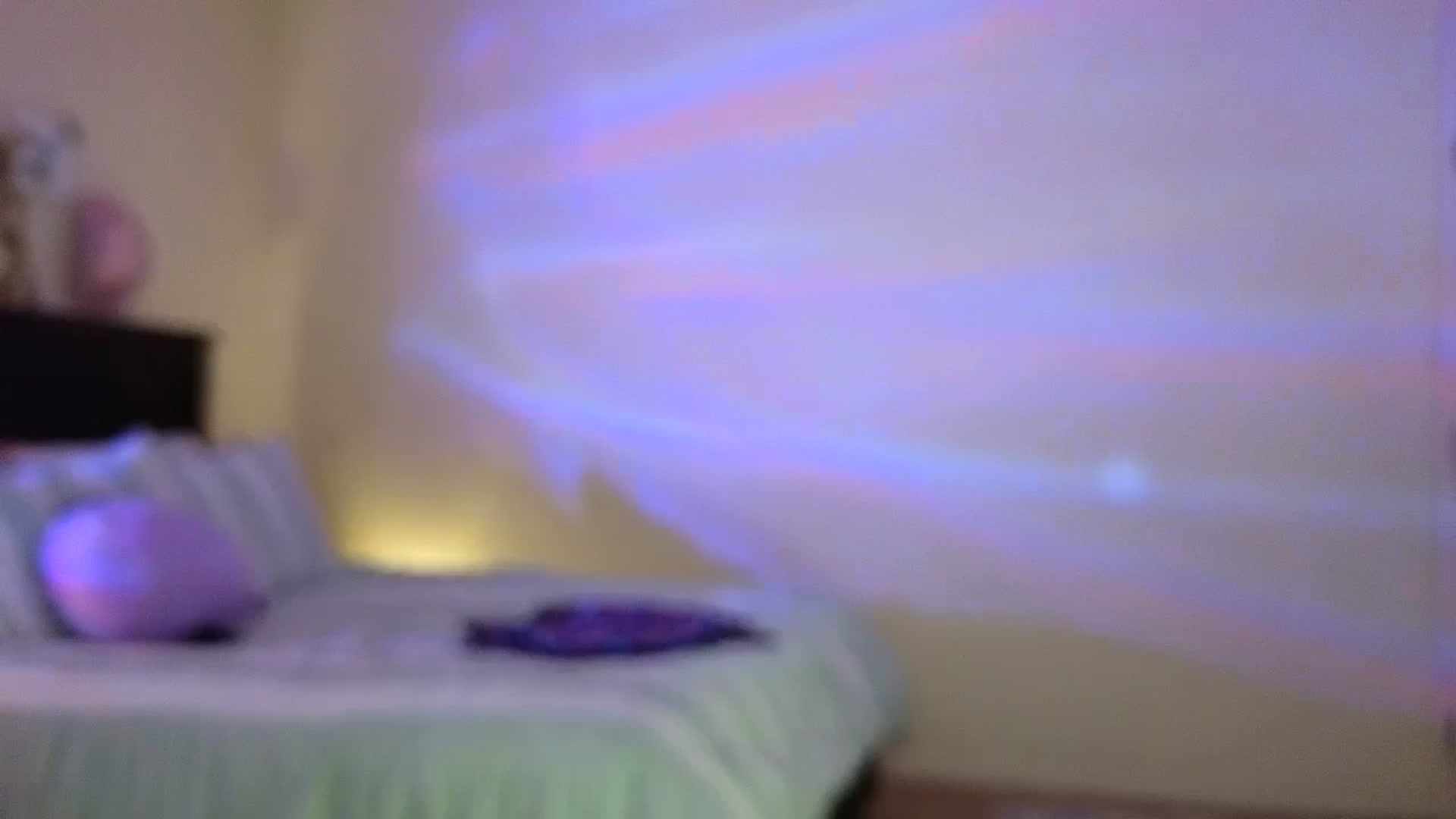 Gallery image thumbnail from Freckld_Cutie's myfreecams stream on, 09/26/2024, 17:21 image 9 of 20