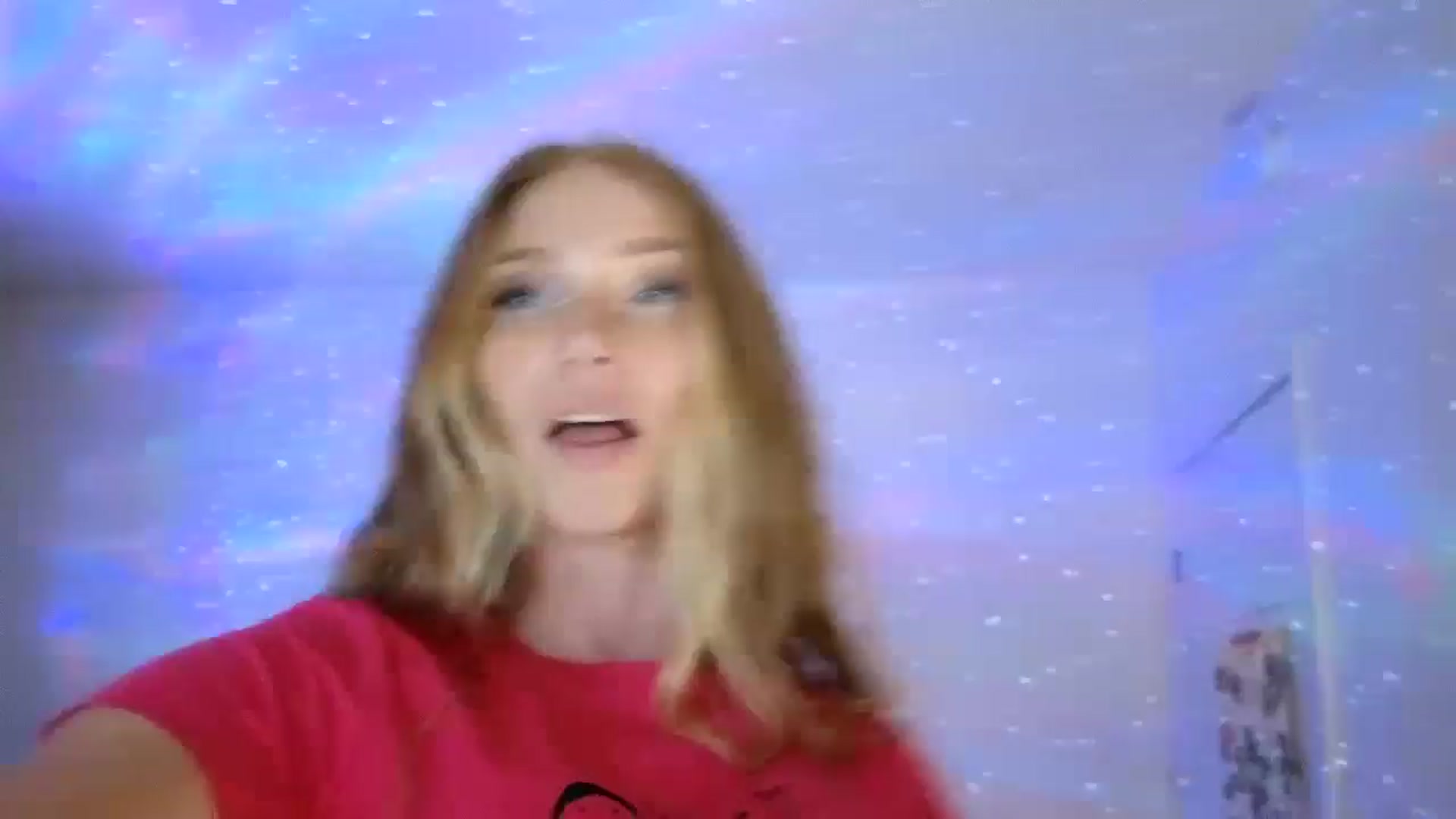 Gallery image thumbnail from Freckld_Cutie's myfreecams stream on, 10/16/2024, 20:39 image 5 of 20