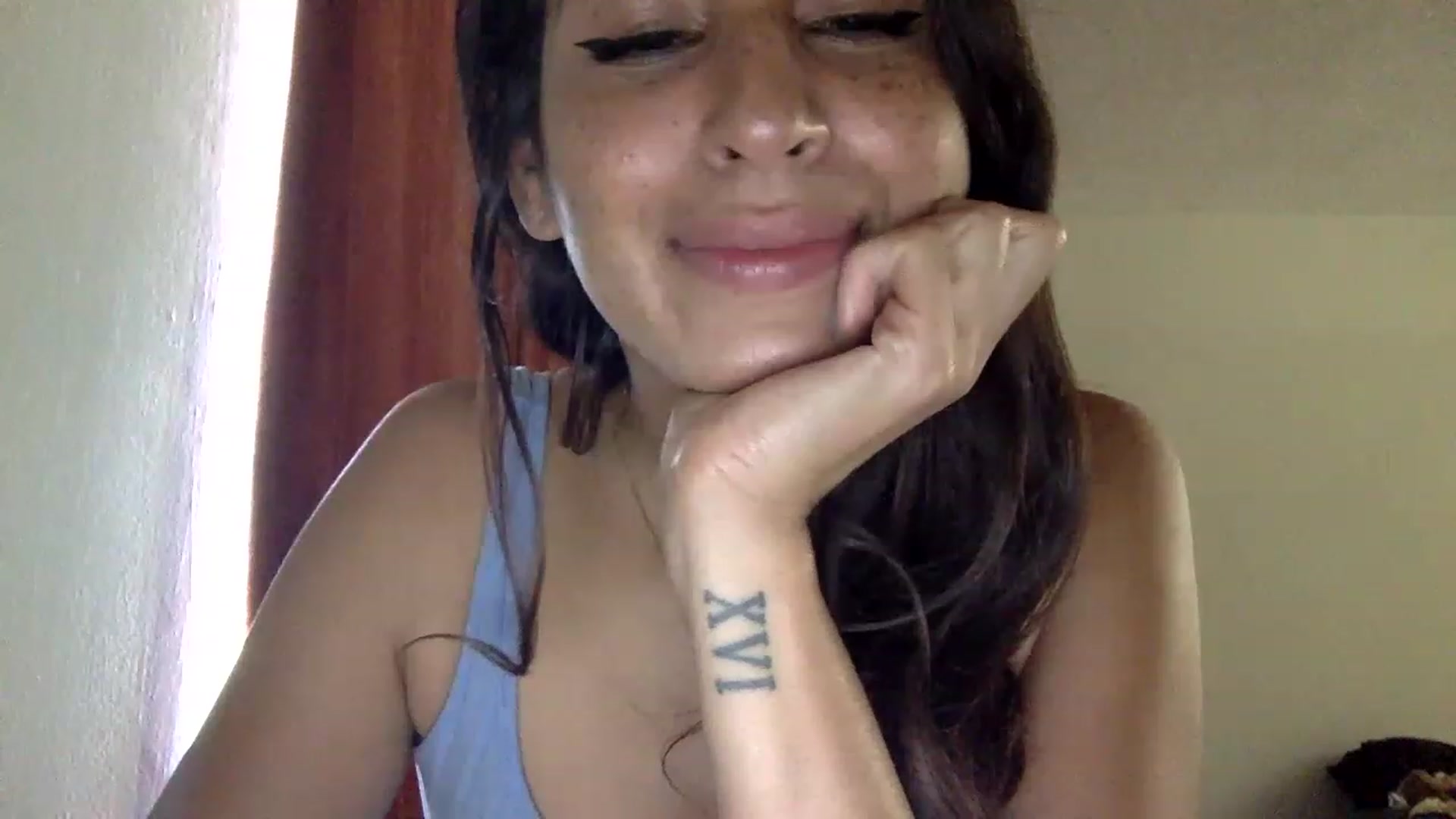 Gallery image thumbnail from FreckledPoni's myfreecams stream on, 12/29/2022, 20:28 image 5 of 20