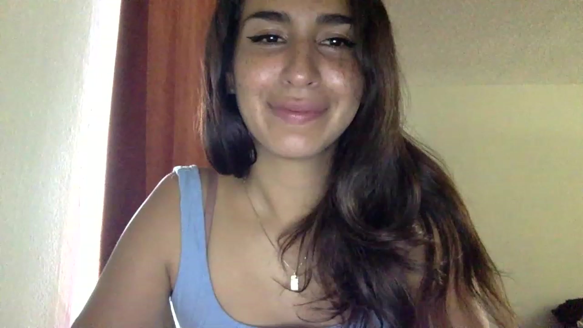 Gallery image thumbnail from FreckledPoni's myfreecams stream on, 12/29/2022, 20:28 image 15 of 20