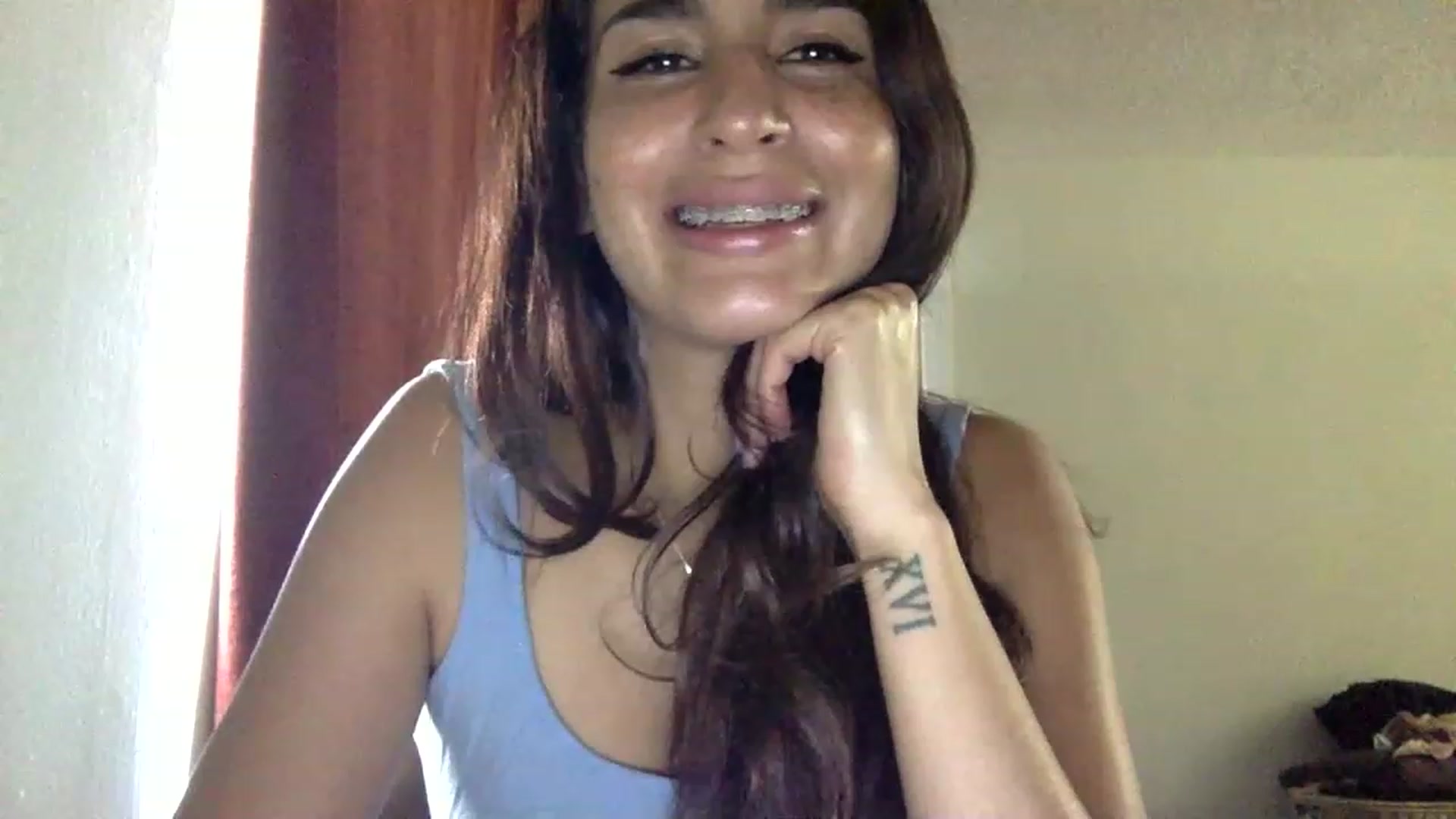 Gallery image thumbnail from FreckledPoni's myfreecams stream on, 12/29/2022, 20:28 image 12 of 20