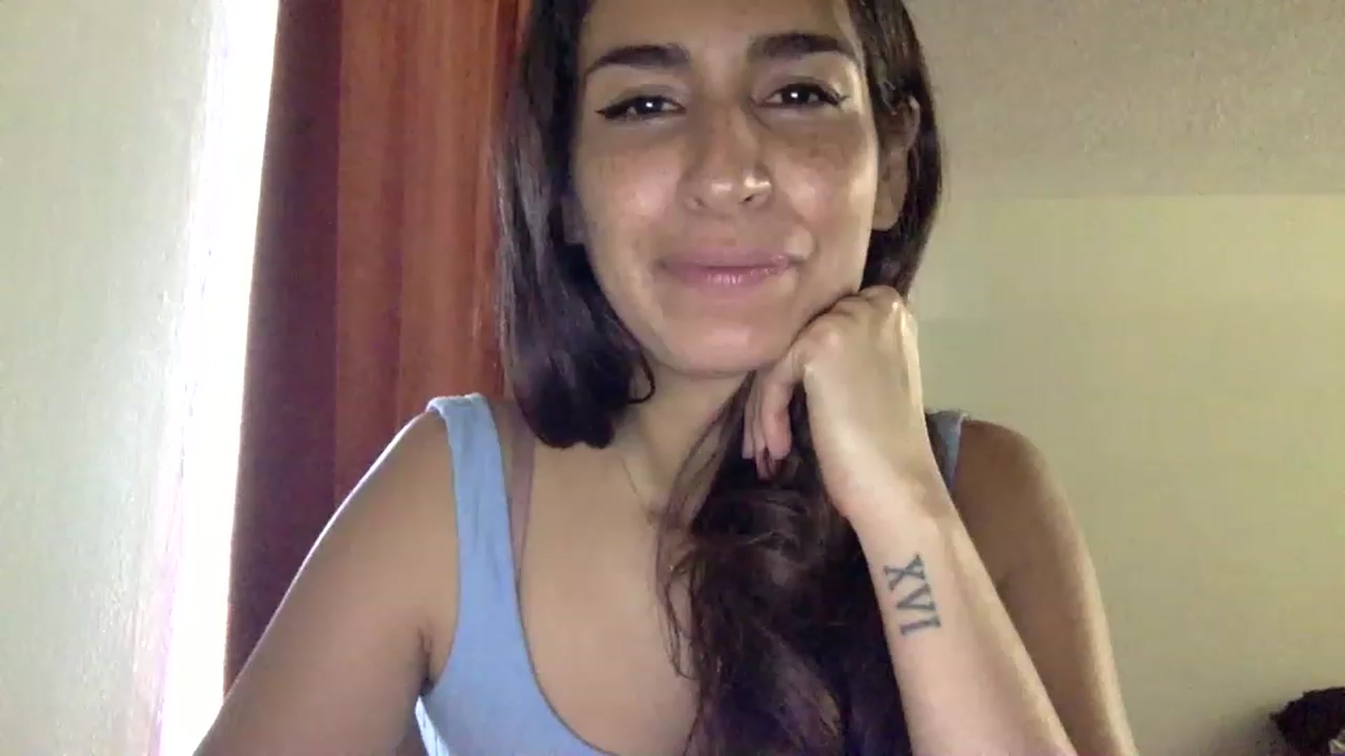 Gallery image thumbnail from FreckledPoni's myfreecams stream on, 12/29/2022, 20:28 image 16 of 20