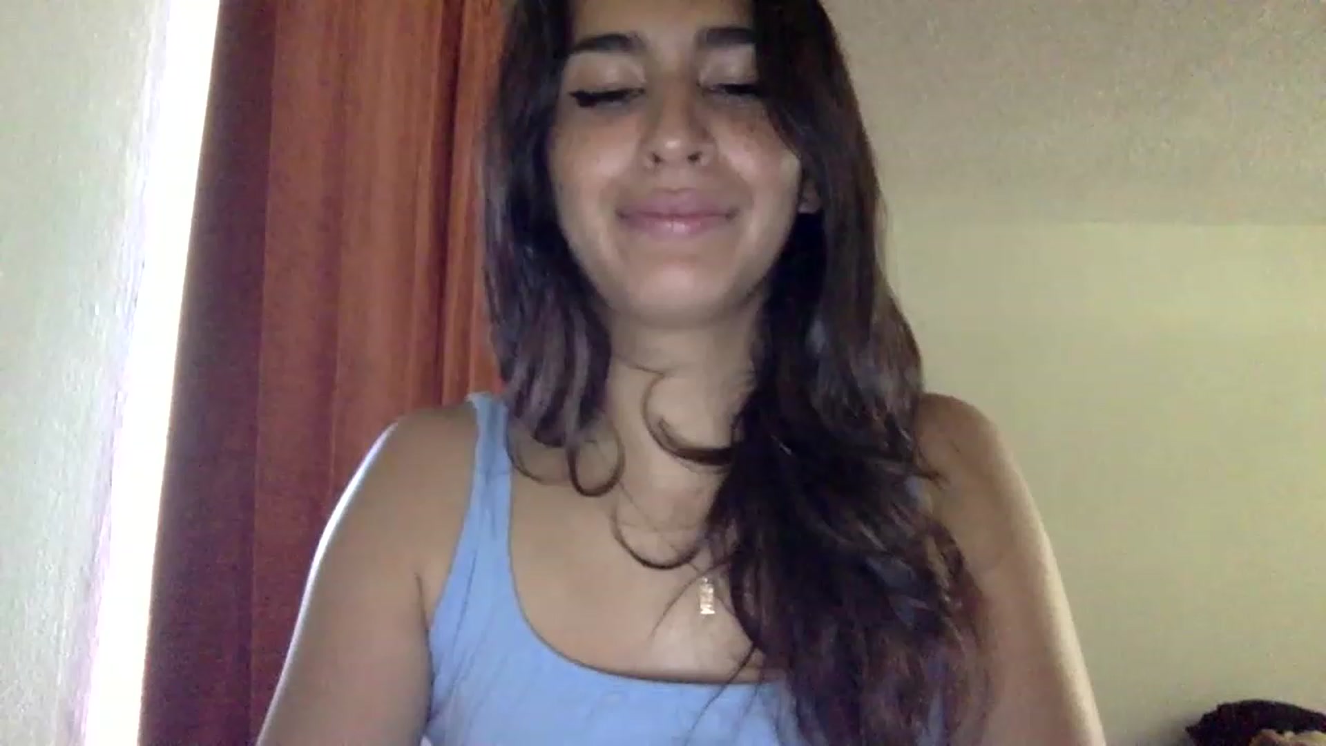 Gallery image thumbnail from FreckledPoni's myfreecams stream on, 12/29/2022, 20:58 image 3 of 20