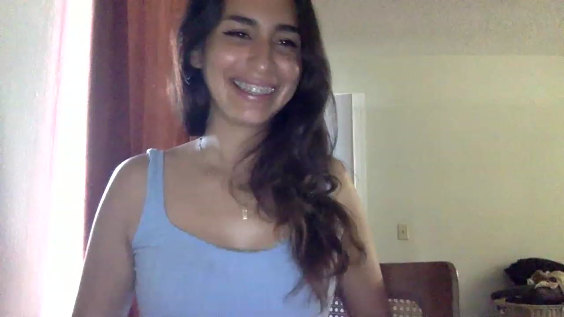 Gallery image thumbnail from FreckledPoni's myfreecams stream on, 12/29/2022, 20:58 image 11 of 20