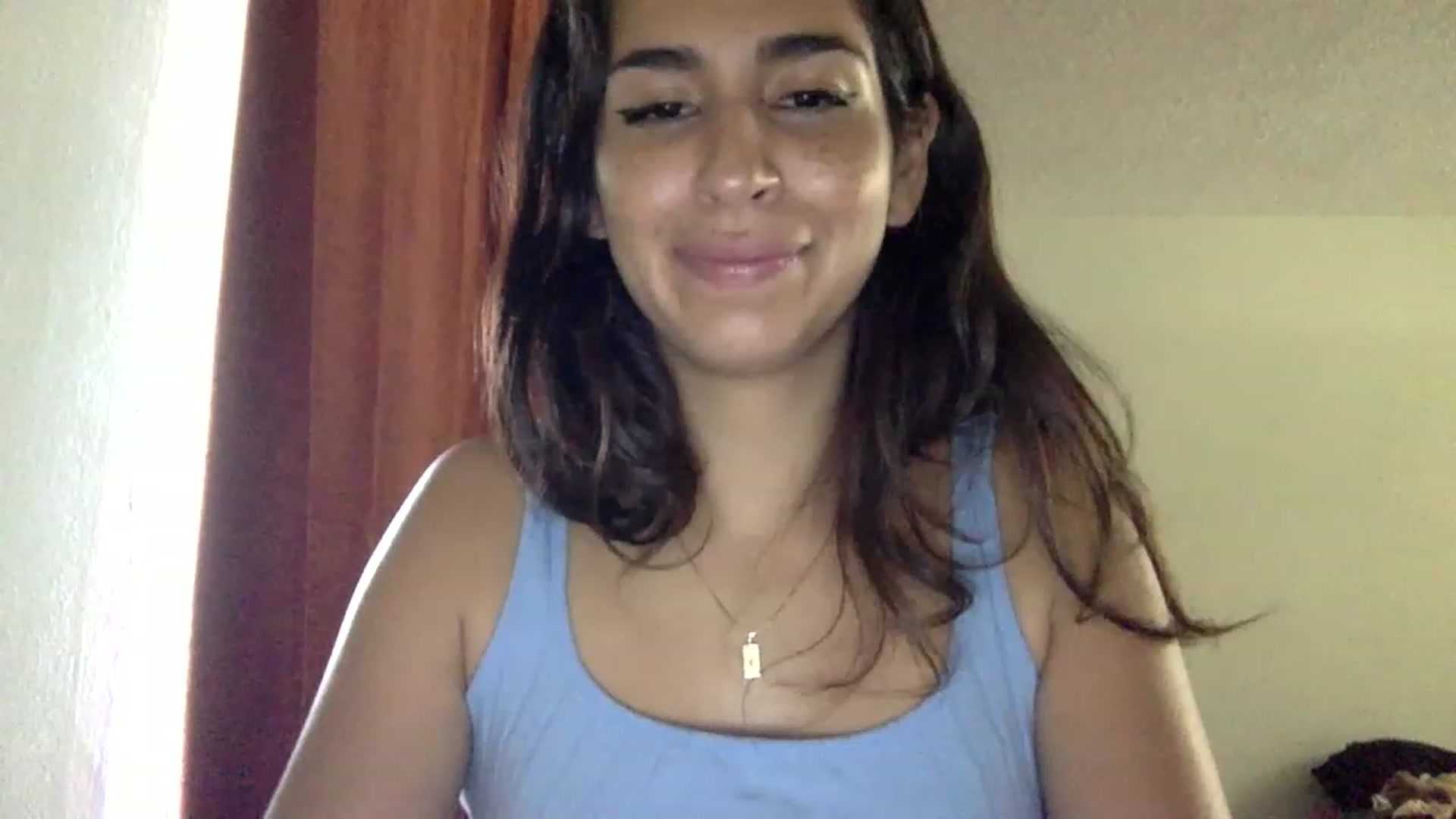 Gallery image thumbnail from FreckledPoni's myfreecams stream on, 12/29/2022, 20:58 image 7 of 20