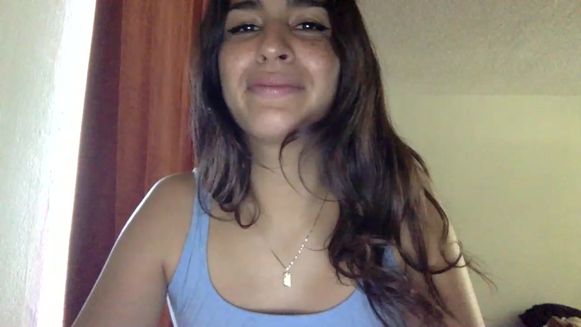 Gallery image thumbnail from FreckledPoni's myfreecams stream on, 12/29/2022, 20:58 image 4 of 20