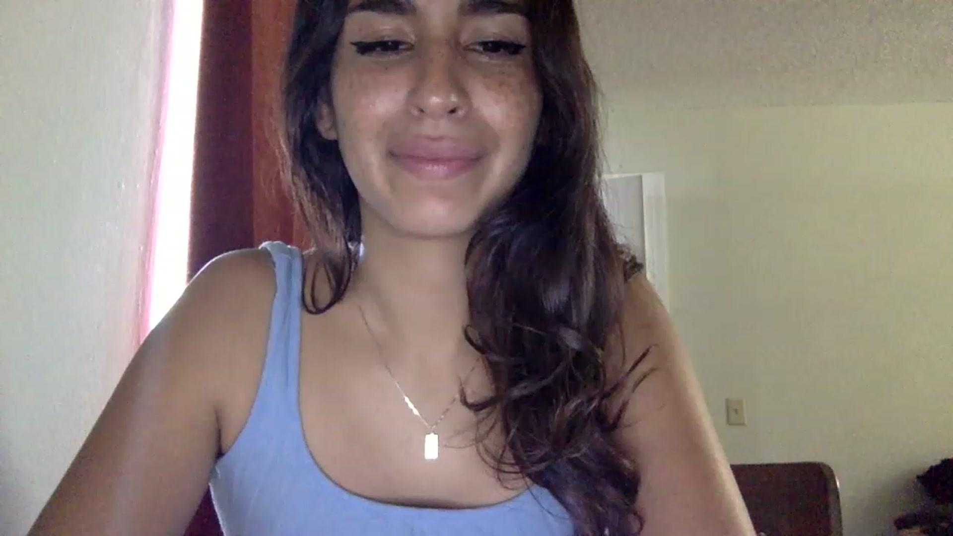Gallery image thumbnail from FreckledPoni's myfreecams stream on, 12/29/2022, 20:58 image 17 of 20