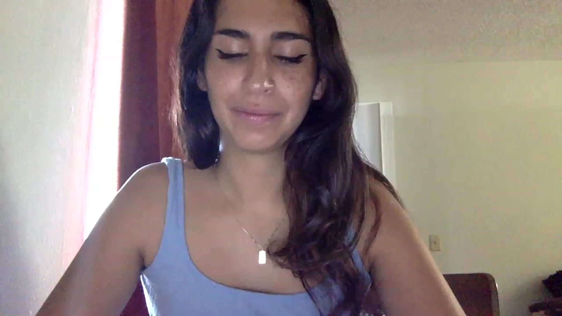 Gallery image thumbnail from FreckledPoni's myfreecams stream on, 12/29/2022, 20:58 image 13 of 20