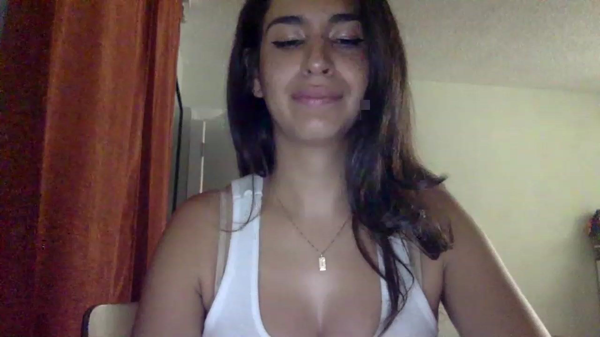 Gallery image thumbnail from FreckledPoni's myfreecams stream on, 01/22/2023, 23:08 image 13 of 20