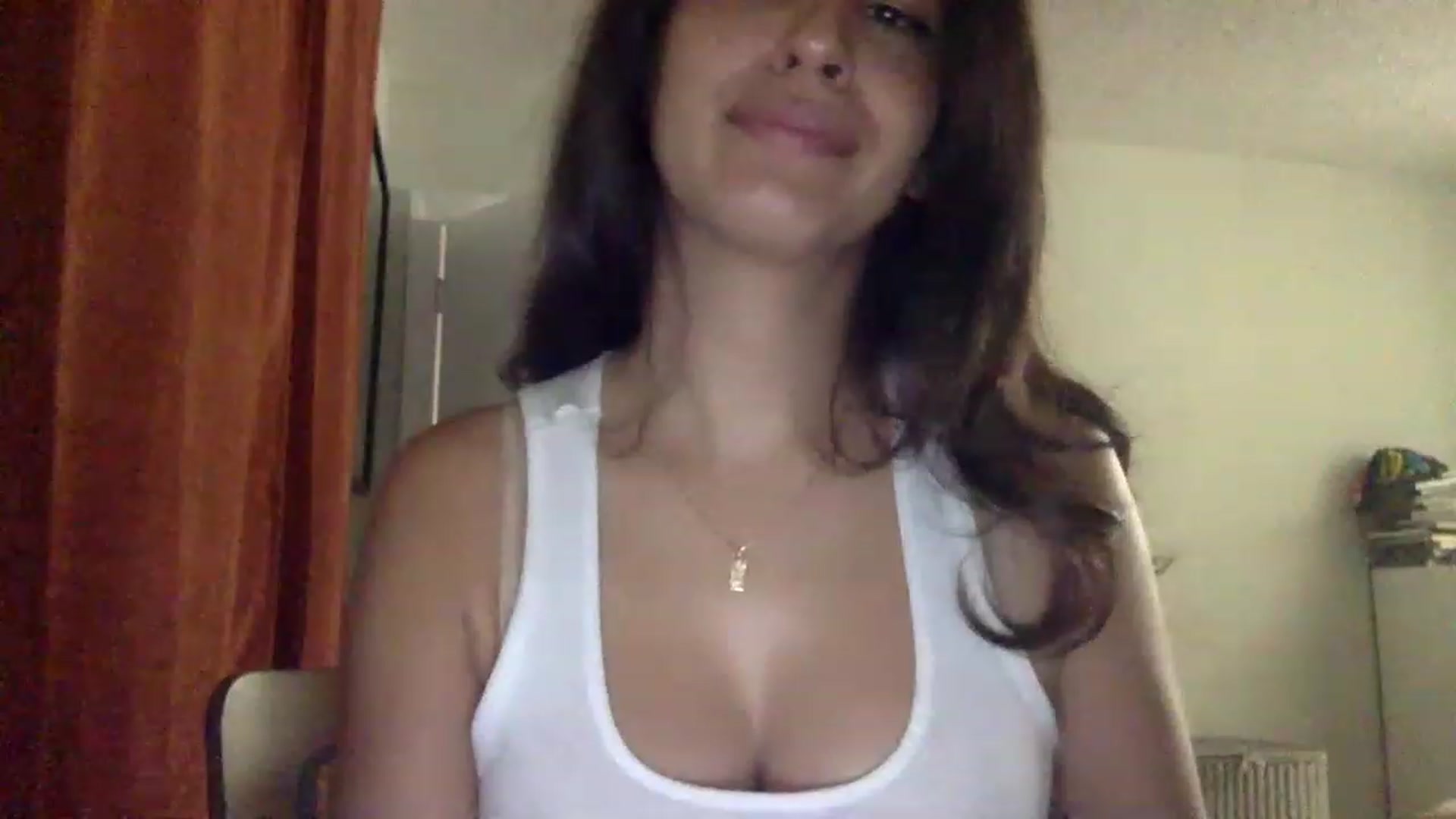 Gallery image thumbnail from FreckledPoni's myfreecams stream on, 01/22/2023, 23:08 image 7 of 20