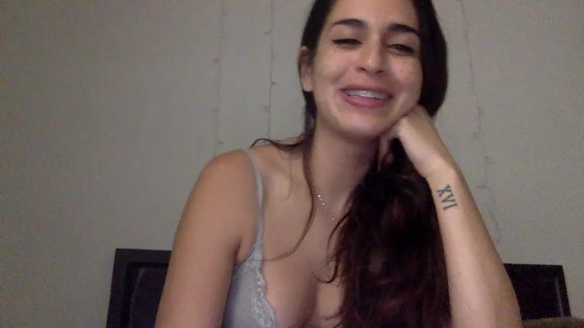 Gallery image thumbnail from FreckledPoni's myfreecams stream on, 02/10/2023, 05:14 image 11 of 20