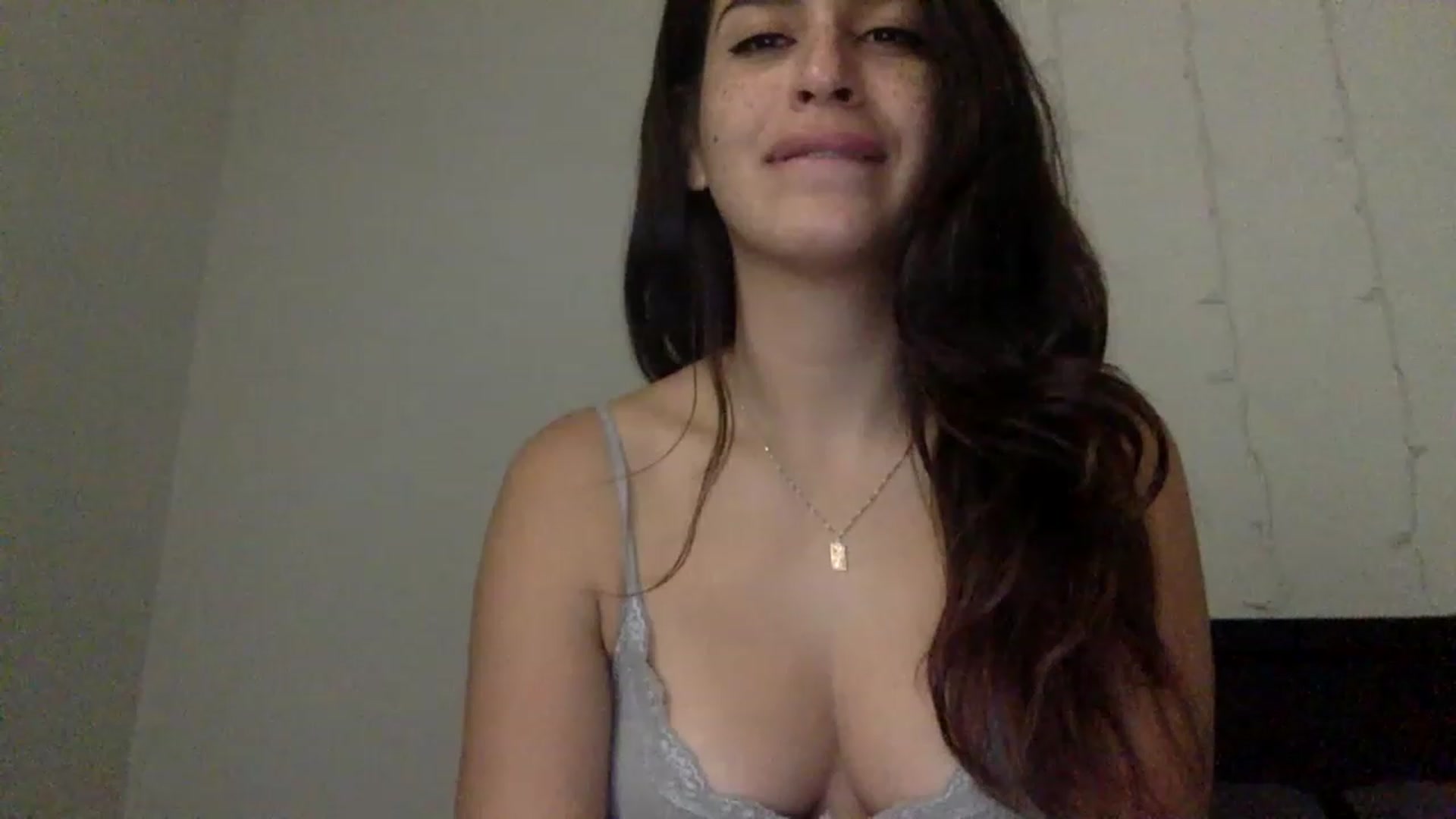 Gallery image thumbnail from FreckledPoni's myfreecams stream on, 02/10/2023, 05:14 image 16 of 20