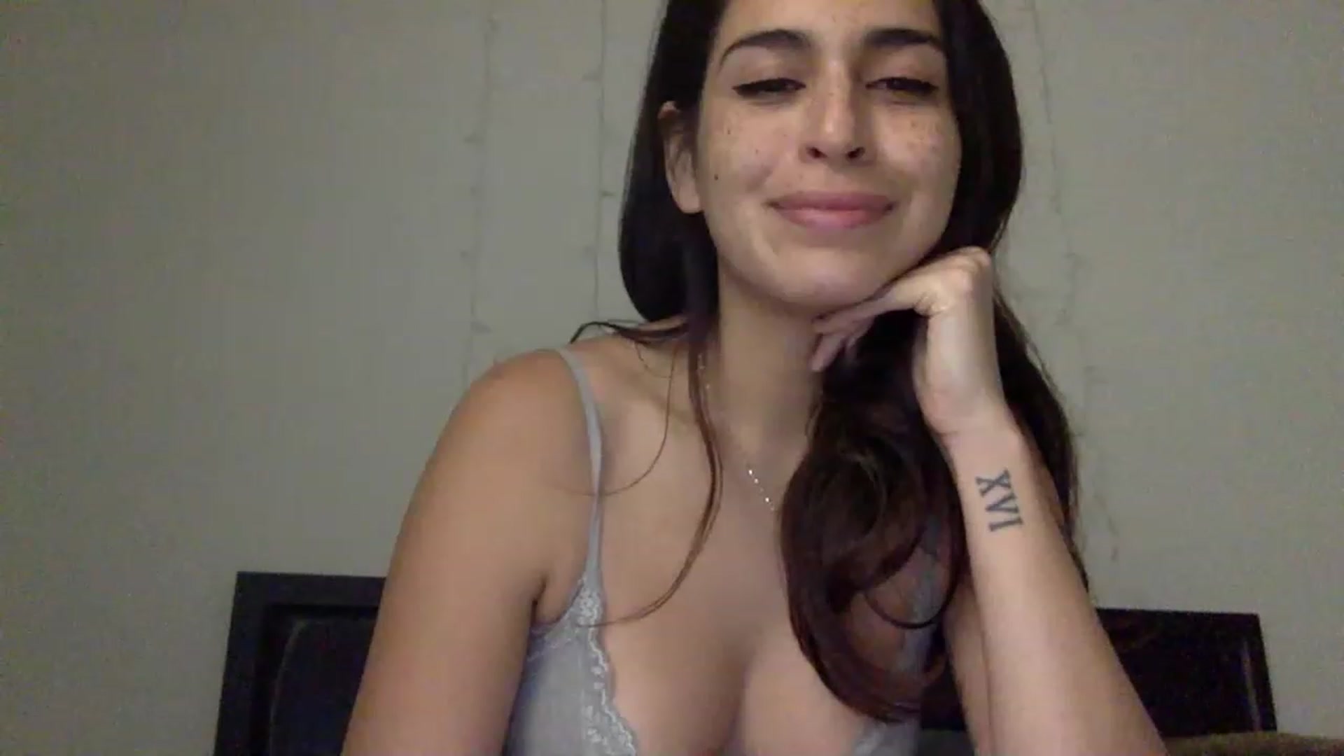 Gallery image thumbnail from FreckledPoni's myfreecams stream on, 02/10/2023, 05:14 image 12 of 20