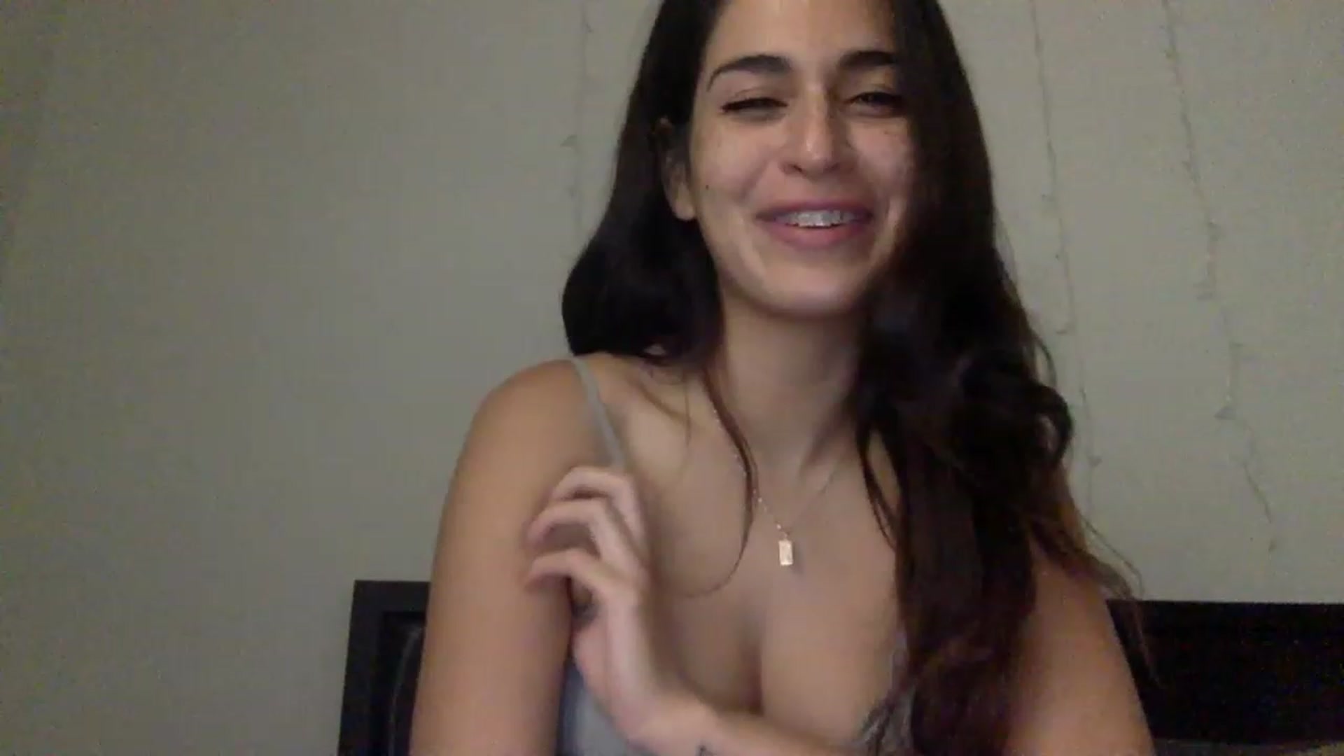 Gallery image thumbnail from FreckledPoni's myfreecams stream on, 02/10/2023, 05:14 image 13 of 20