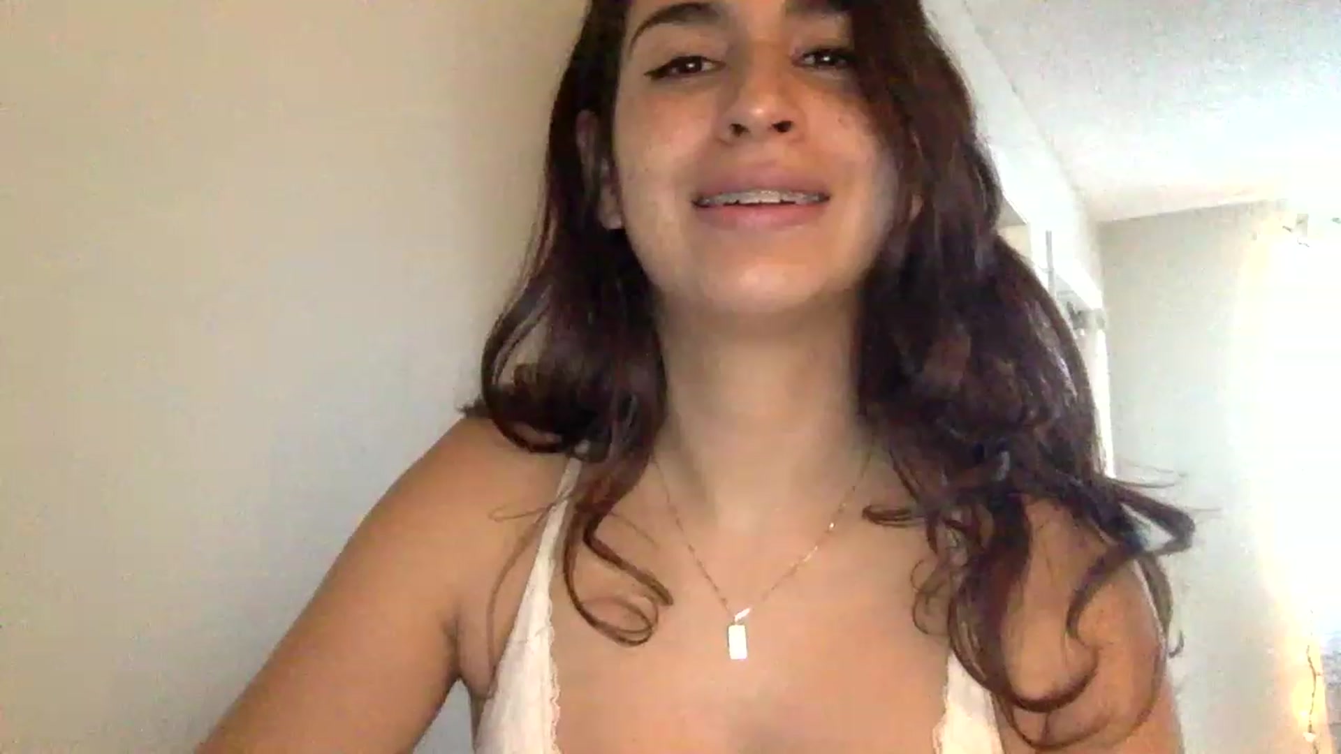 Gallery image thumbnail from FreckledPoni's myfreecams stream on, 02/13/2023, 21:37 image 16 of 20