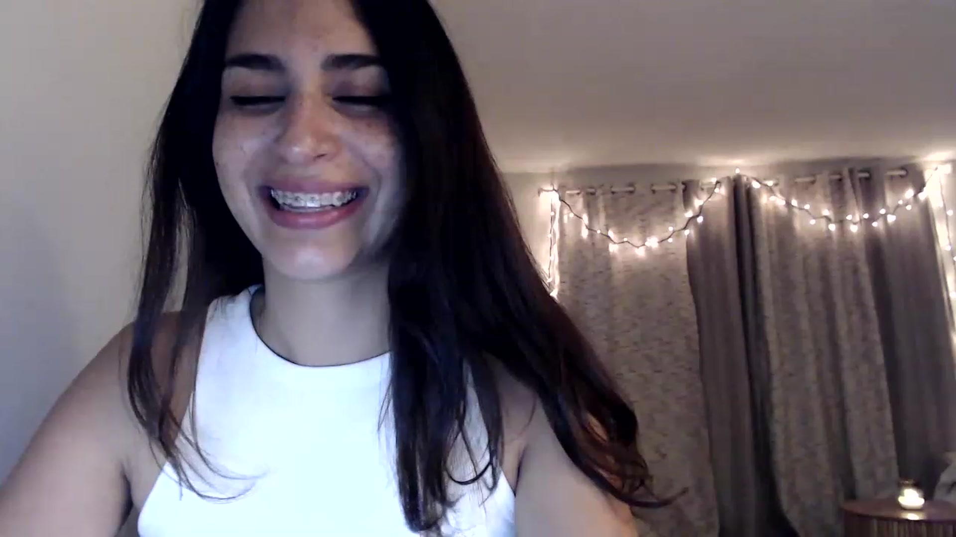 Gallery image thumbnail from FreckledPoni's myfreecams stream on, 02/21/2023, 02:31 image 7 of 20