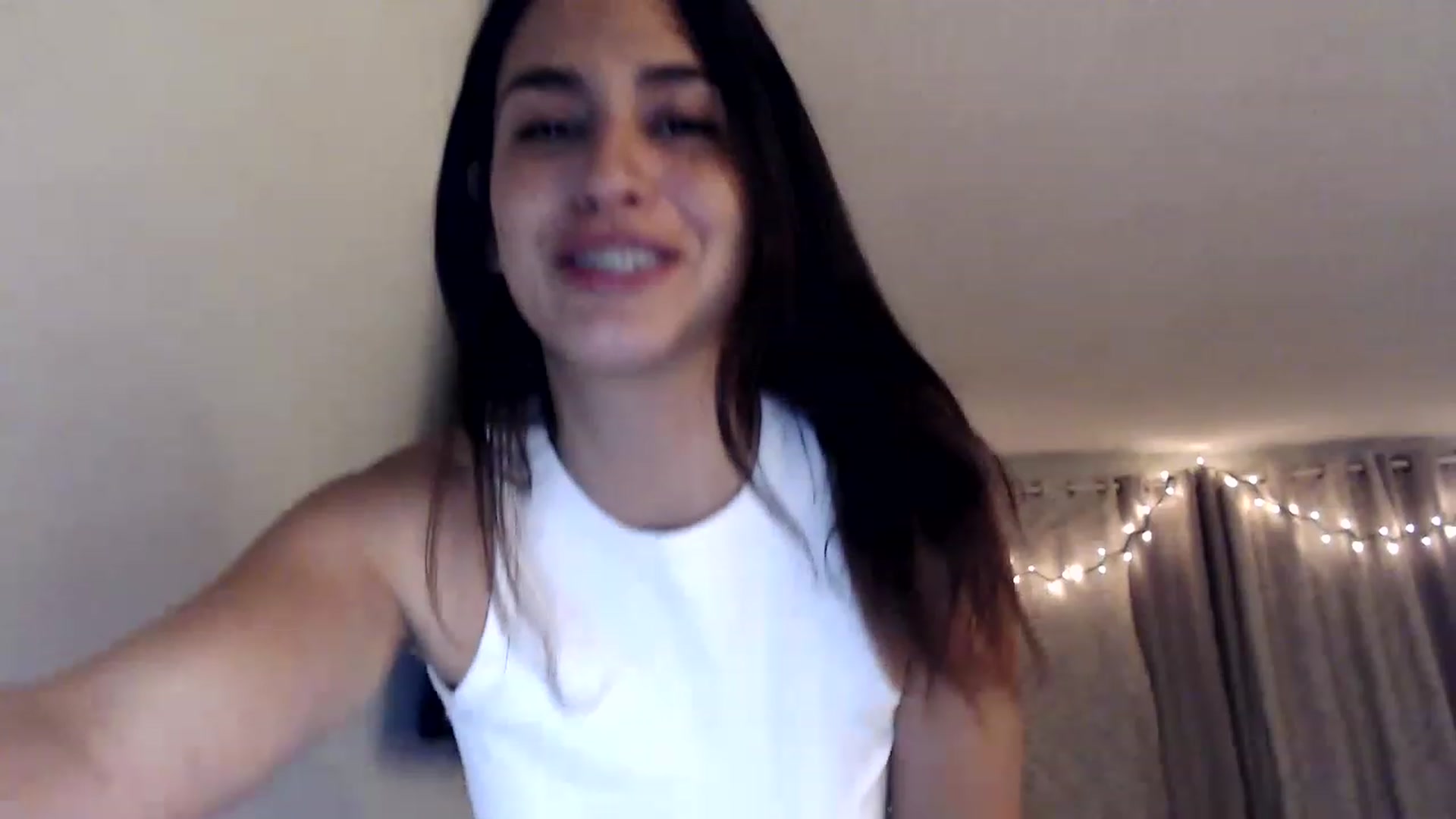 Gallery image thumbnail from FreckledPoni's myfreecams stream on, 02/21/2023, 02:31 image 12 of 20