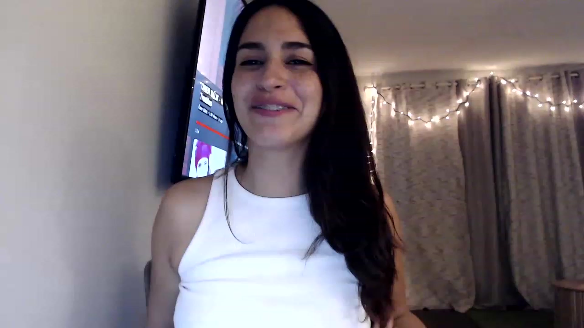 Gallery image thumbnail from FreckledPoni's myfreecams stream on, 02/21/2023, 02:31 image 9 of 20