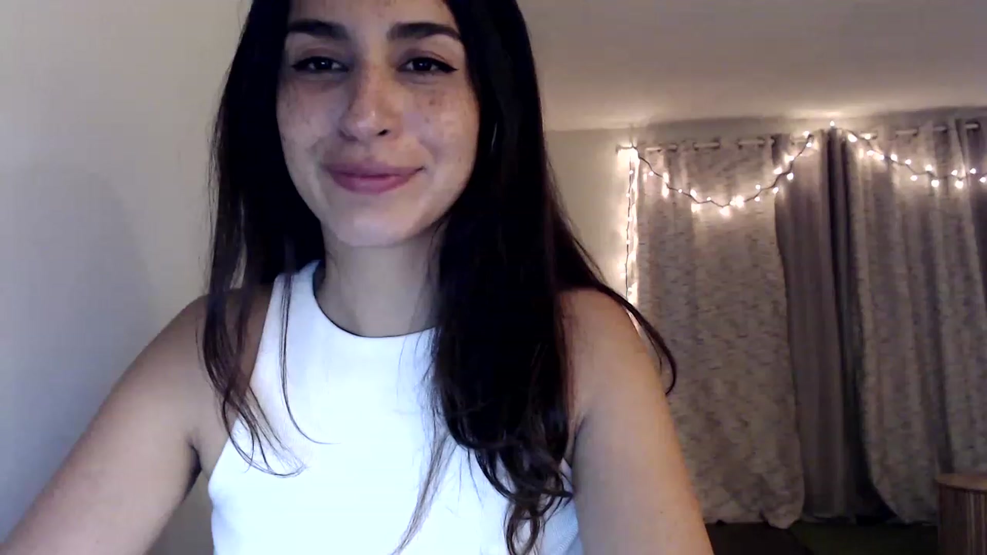 Gallery image thumbnail from FreckledPoni's myfreecams stream on, 02/21/2023, 02:31 image 8 of 20