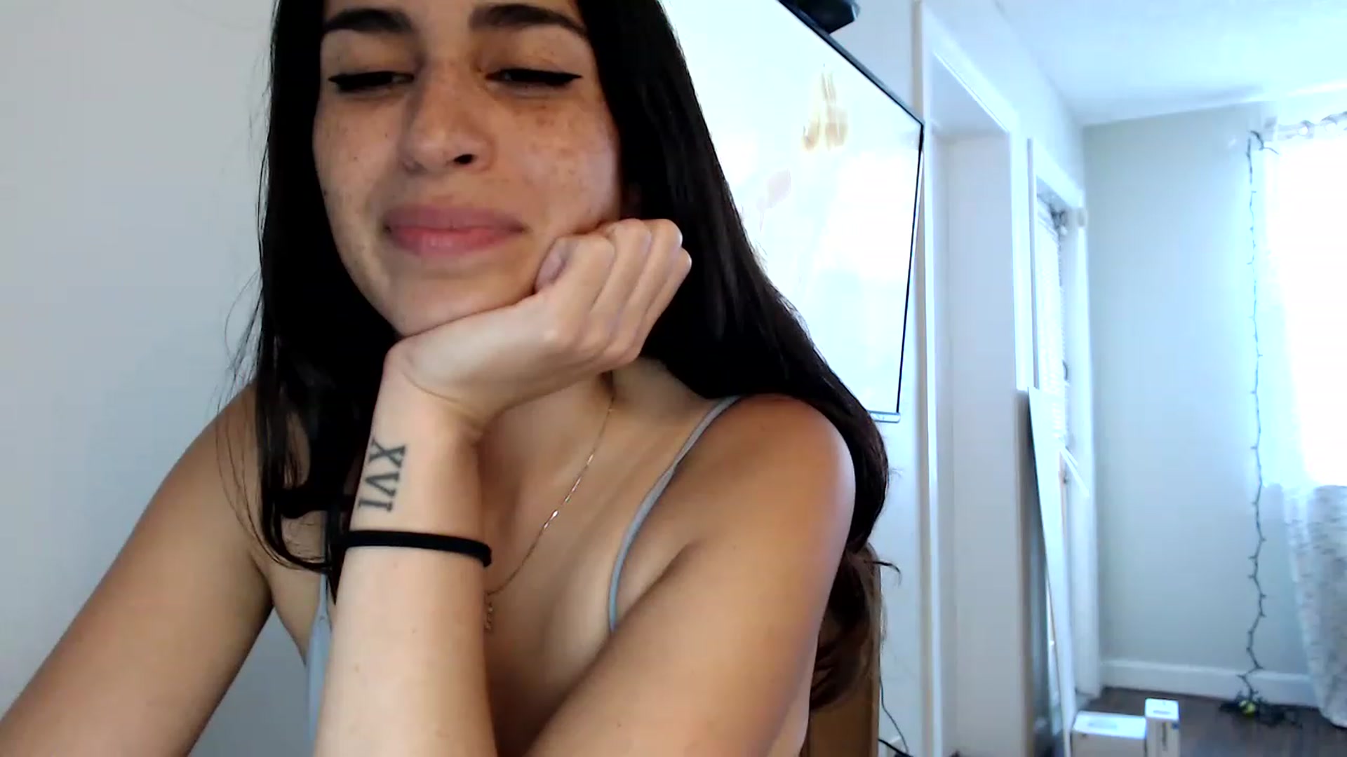 Gallery image thumbnail from FreckledPoni's myfreecams stream on, 02/25/2023, 21:23 image 6 of 20