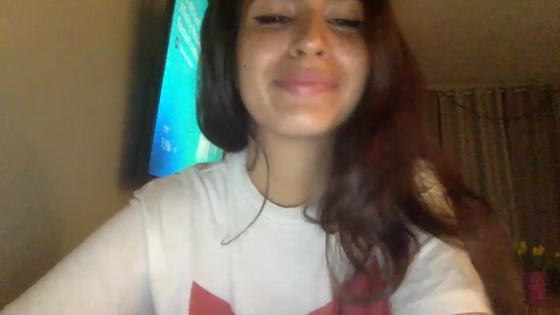 Gallery image thumbnail from FreckledPoni's myfreecams stream on, 03/07/2023, 06:53 image 16 of 20