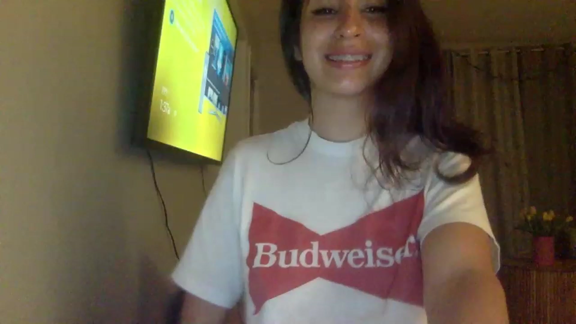 Gallery image thumbnail from FreckledPoni's myfreecams stream on, 03/07/2023, 06:53 image 15 of 20