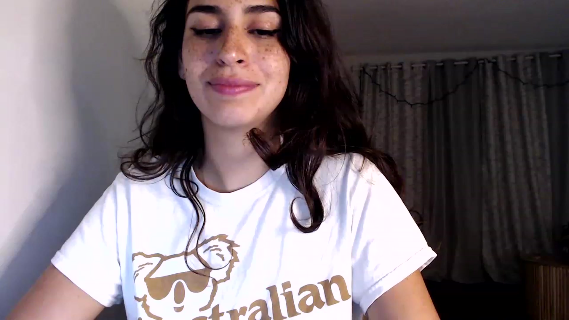 Gallery image thumbnail from FreckledPoni's myfreecams stream on, 04/04/2023, 05:33 image 15 of 20