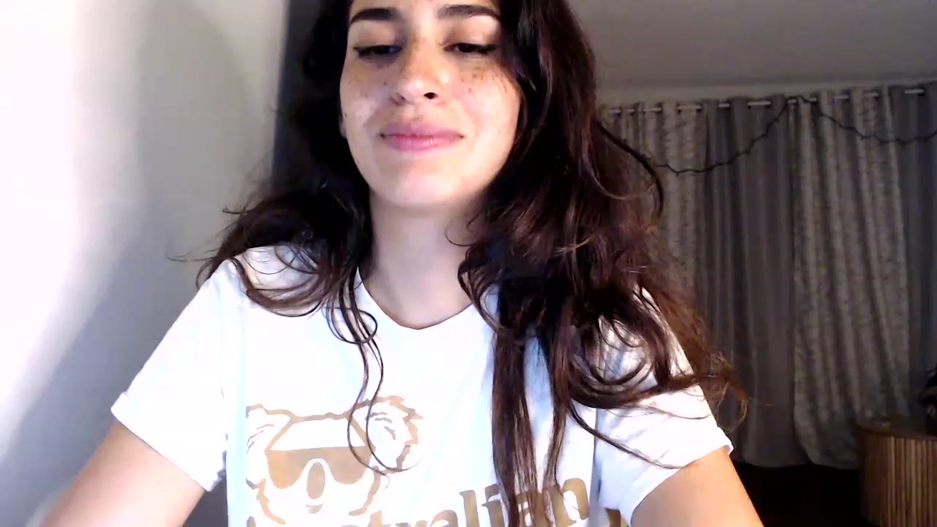 Gallery image thumbnail from FreckledPoni's myfreecams stream on, 04/04/2023, 05:33 image 16 of 20