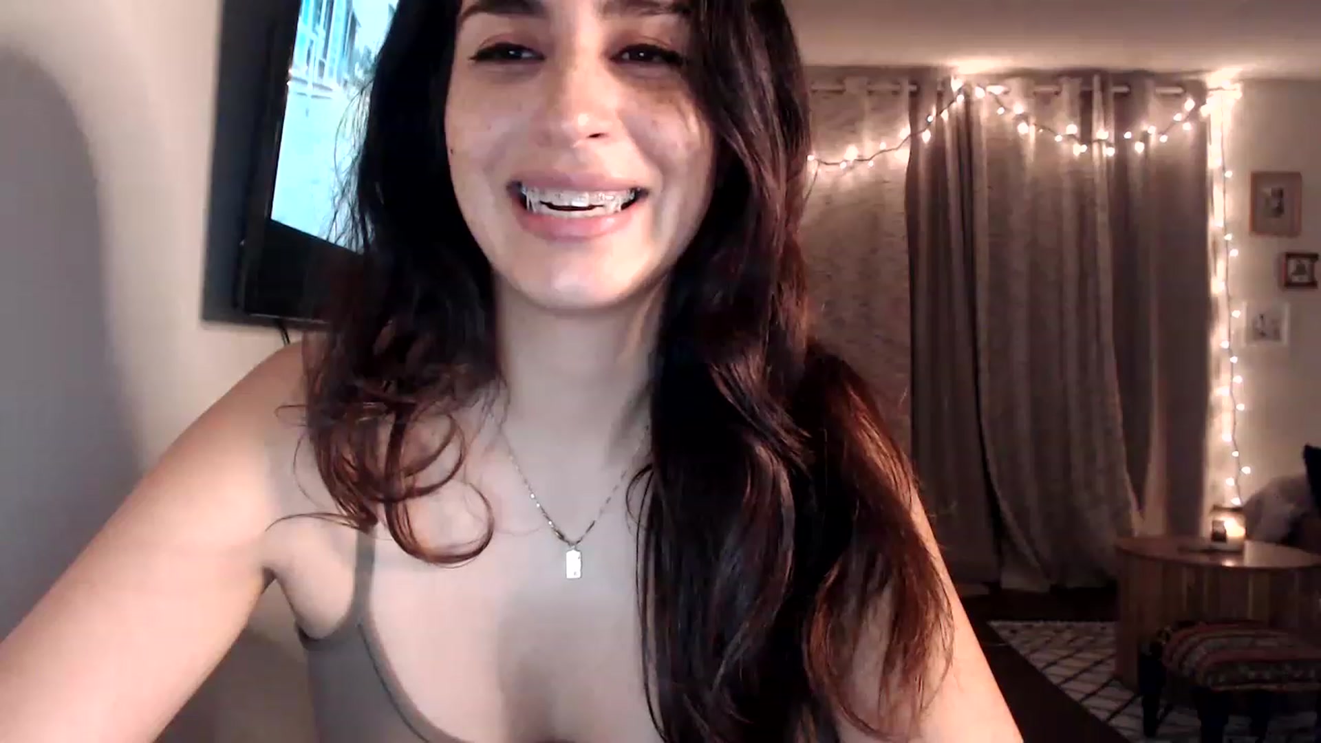Gallery image thumbnail from FreckledPoni's myfreecams stream on, 05/23/2023, 03:20 image 5 of 20
